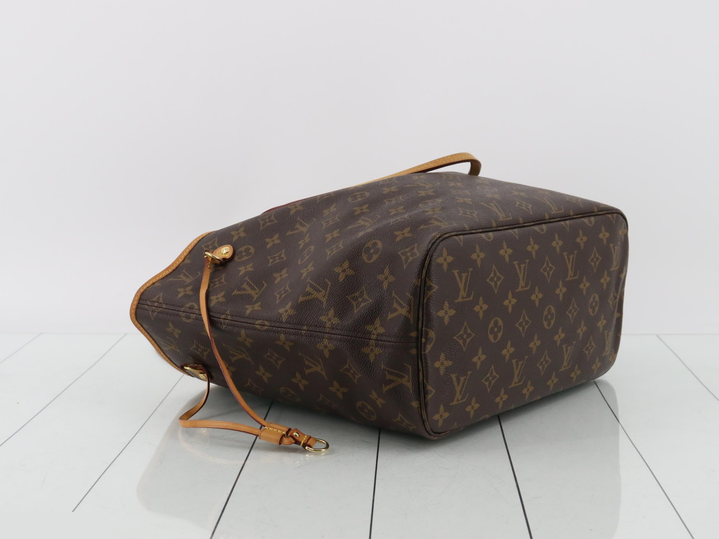 Monogram Neverfull MM Cerise Tote Bag with Pouch — view 5
