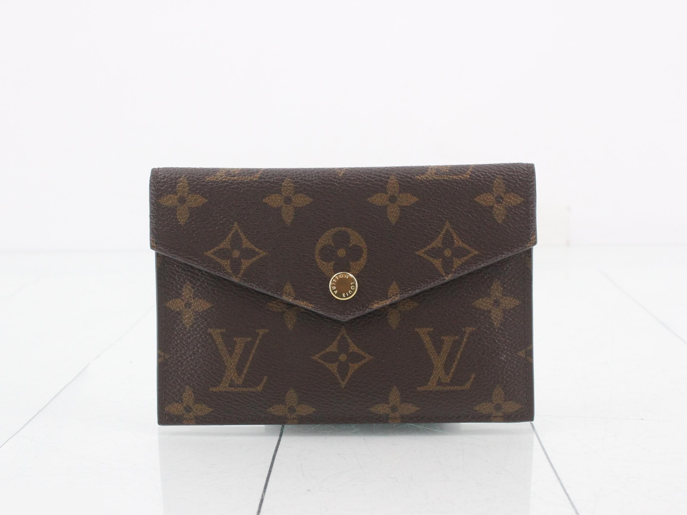Monogram Case