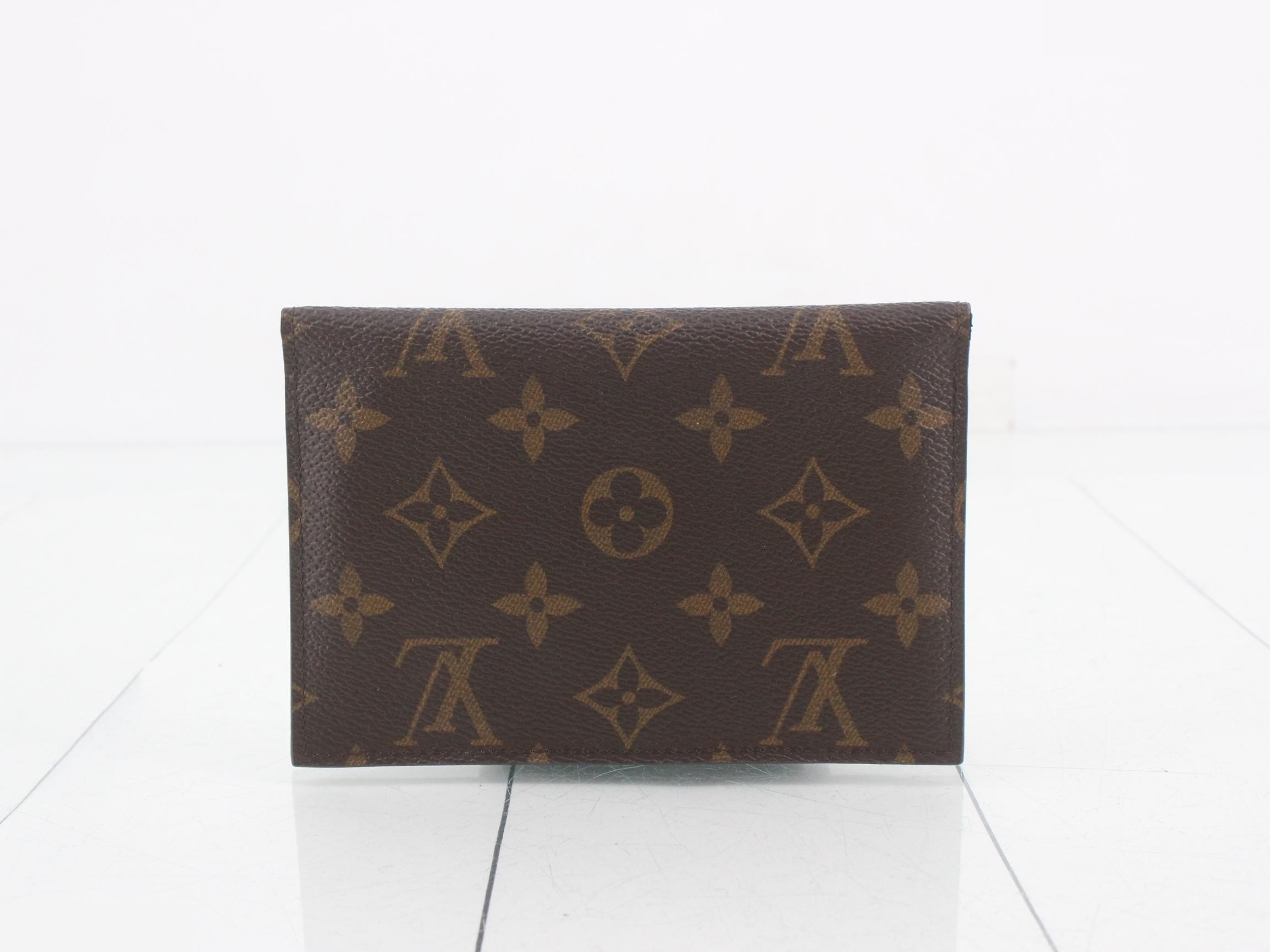 Monogram Case — view 2