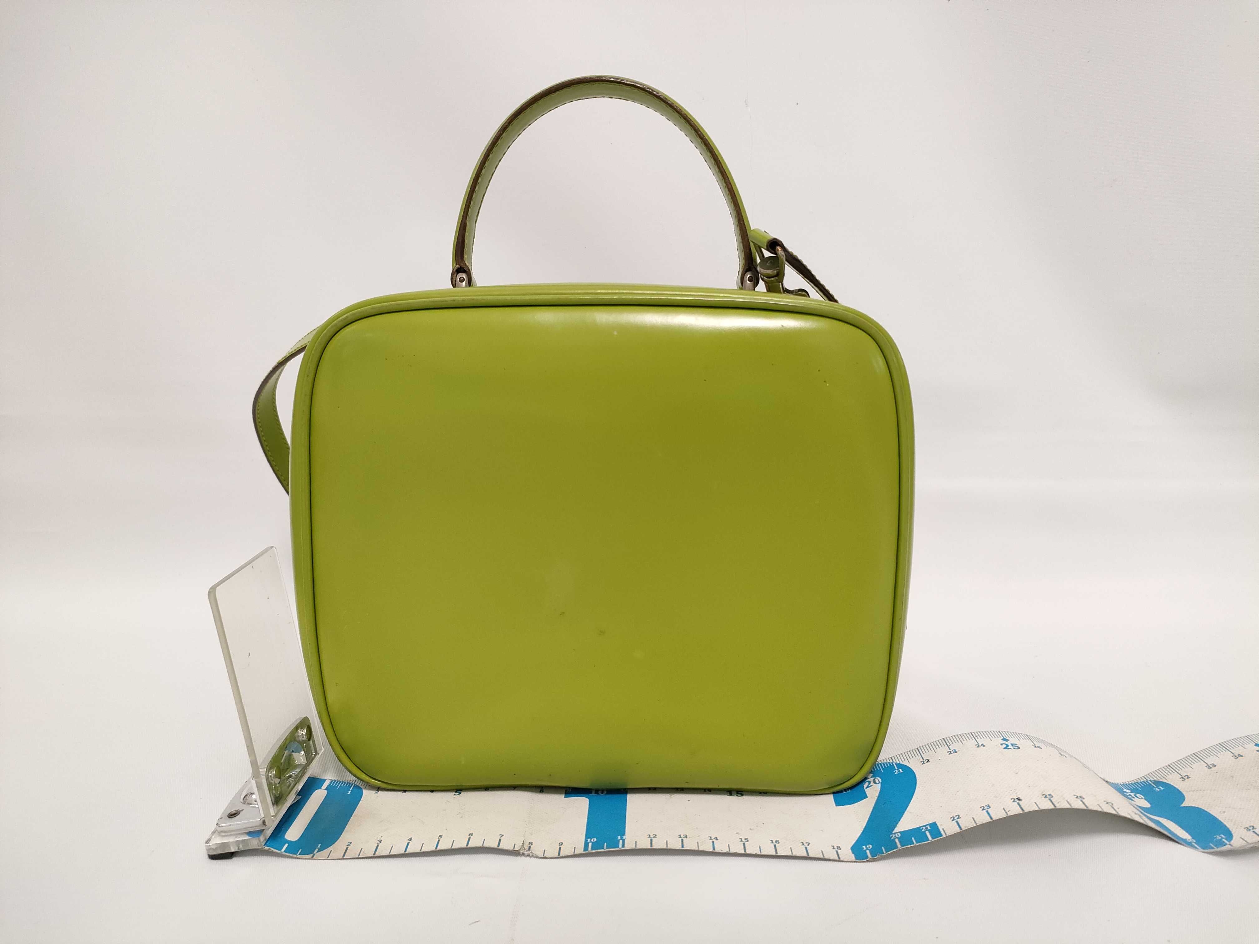 2-way Vanity Shoulder Bag Bamboo Handbag — view 2