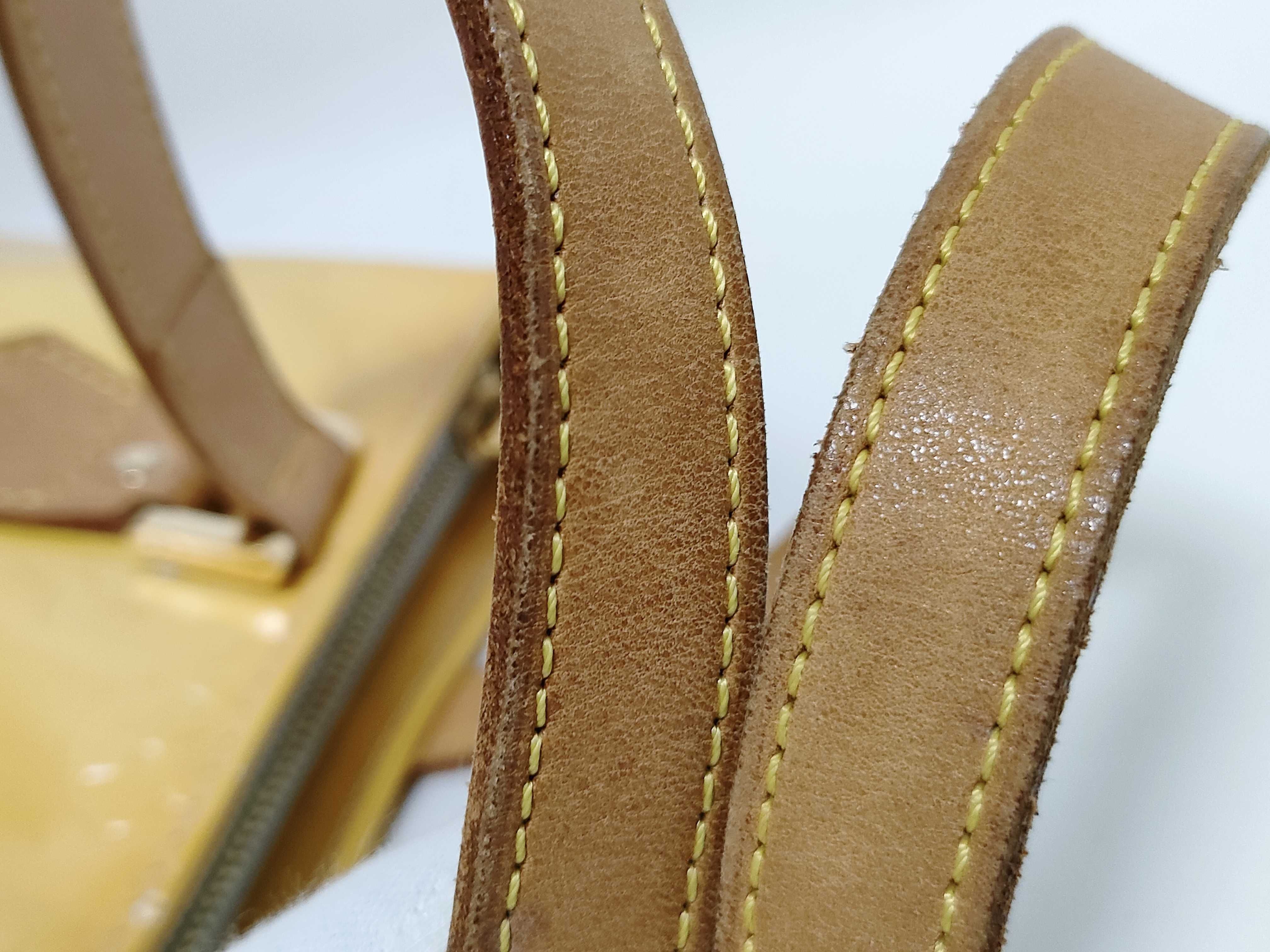 Vernis Louis Vuitton Houston Handbag — view 4