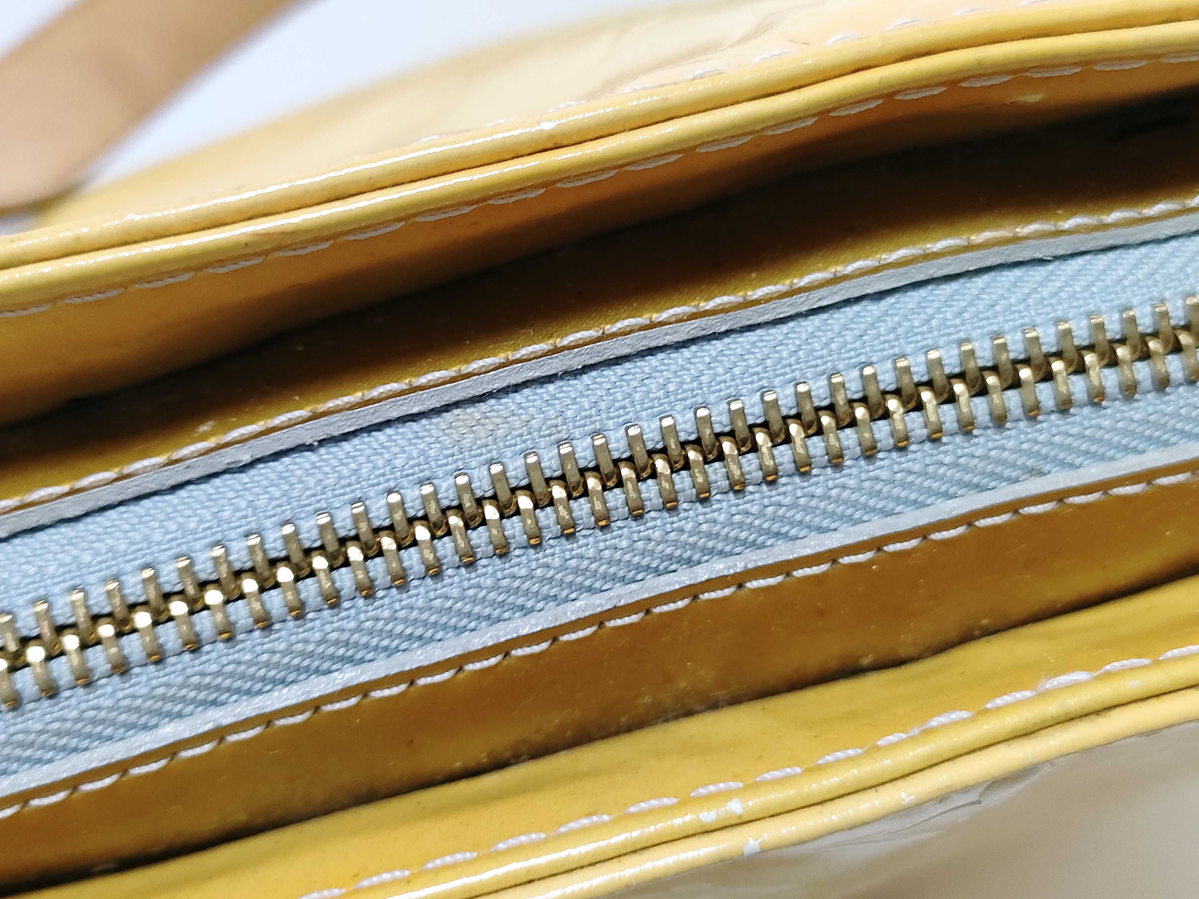 Vernis Louis Vuitton Houston Handbag — view 6