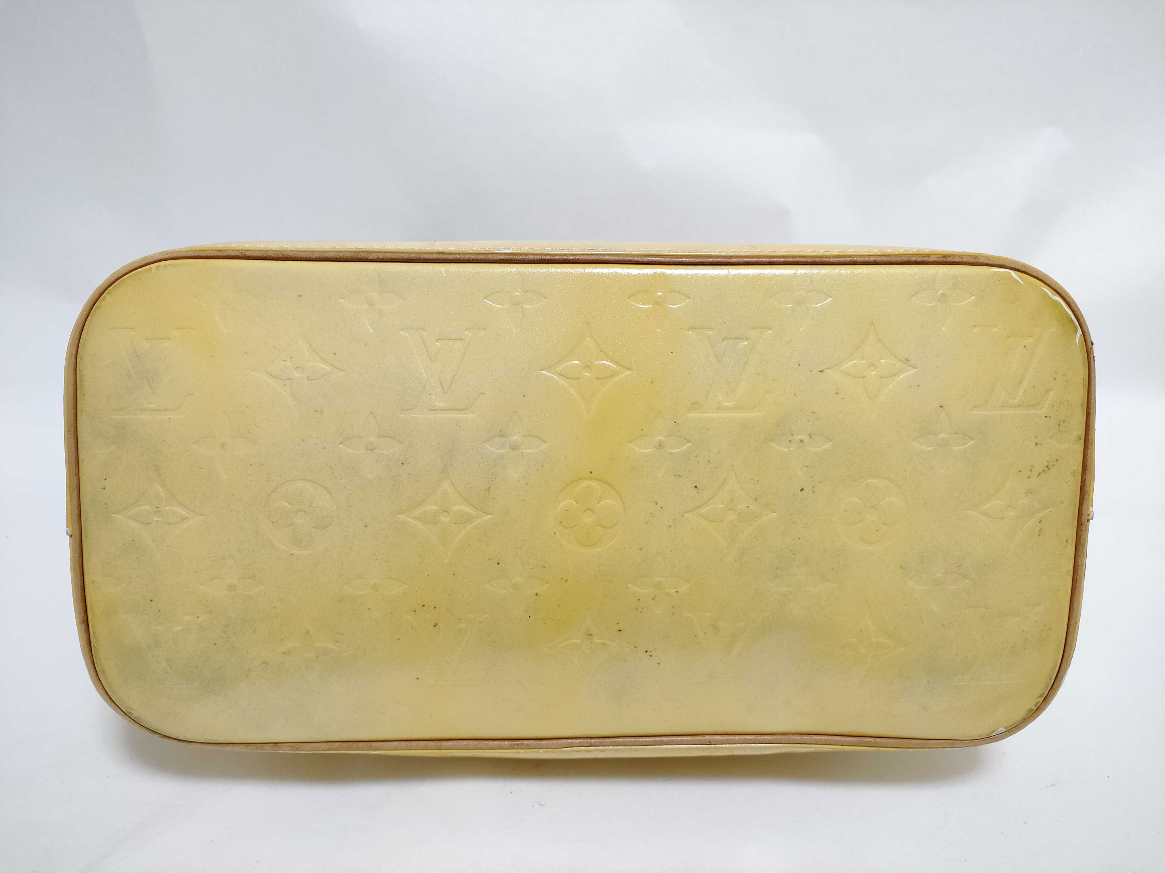 Vernis Louis Vuitton Houston Handbag — view 8