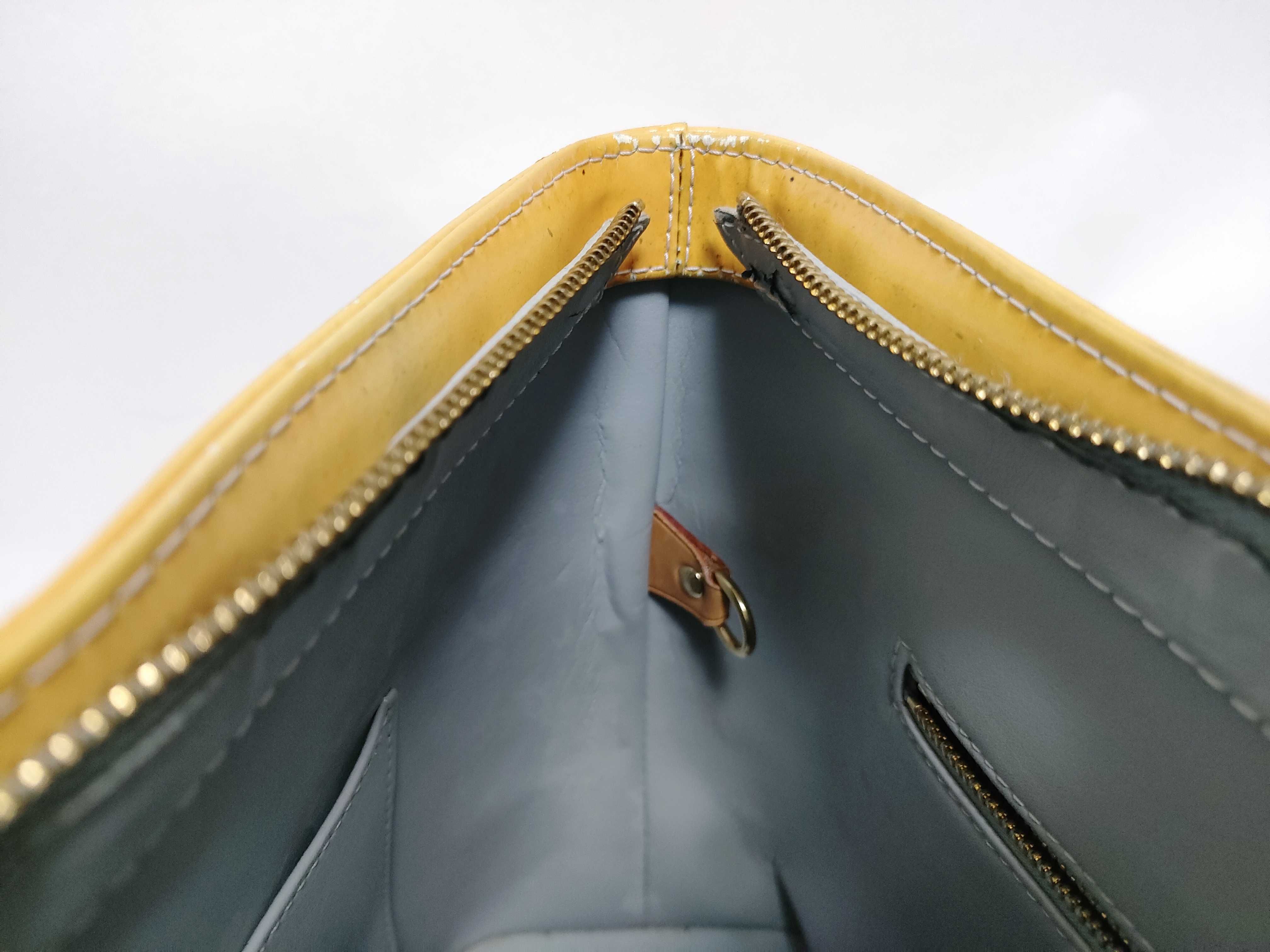 Vernis Louis Vuitton Houston Handbag — view 9