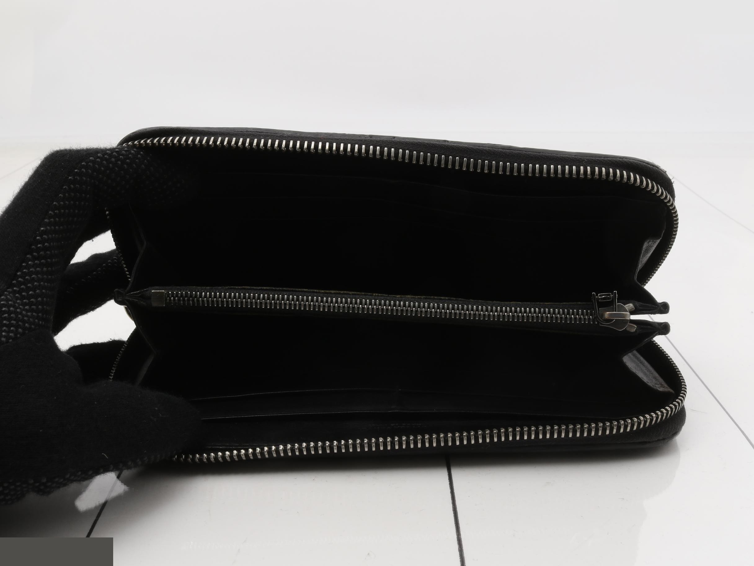 Intrecciato Round Zip Long Wallet — view 4