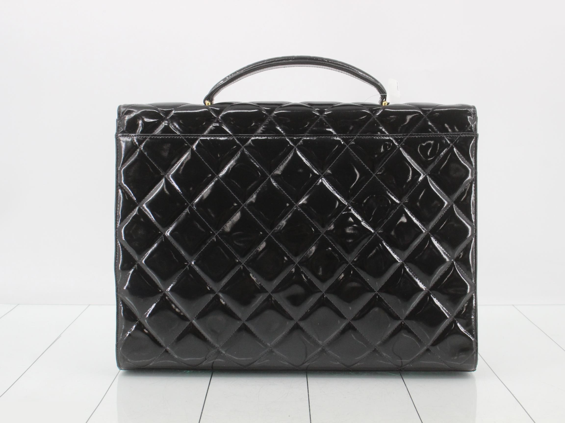 handbag — view 2