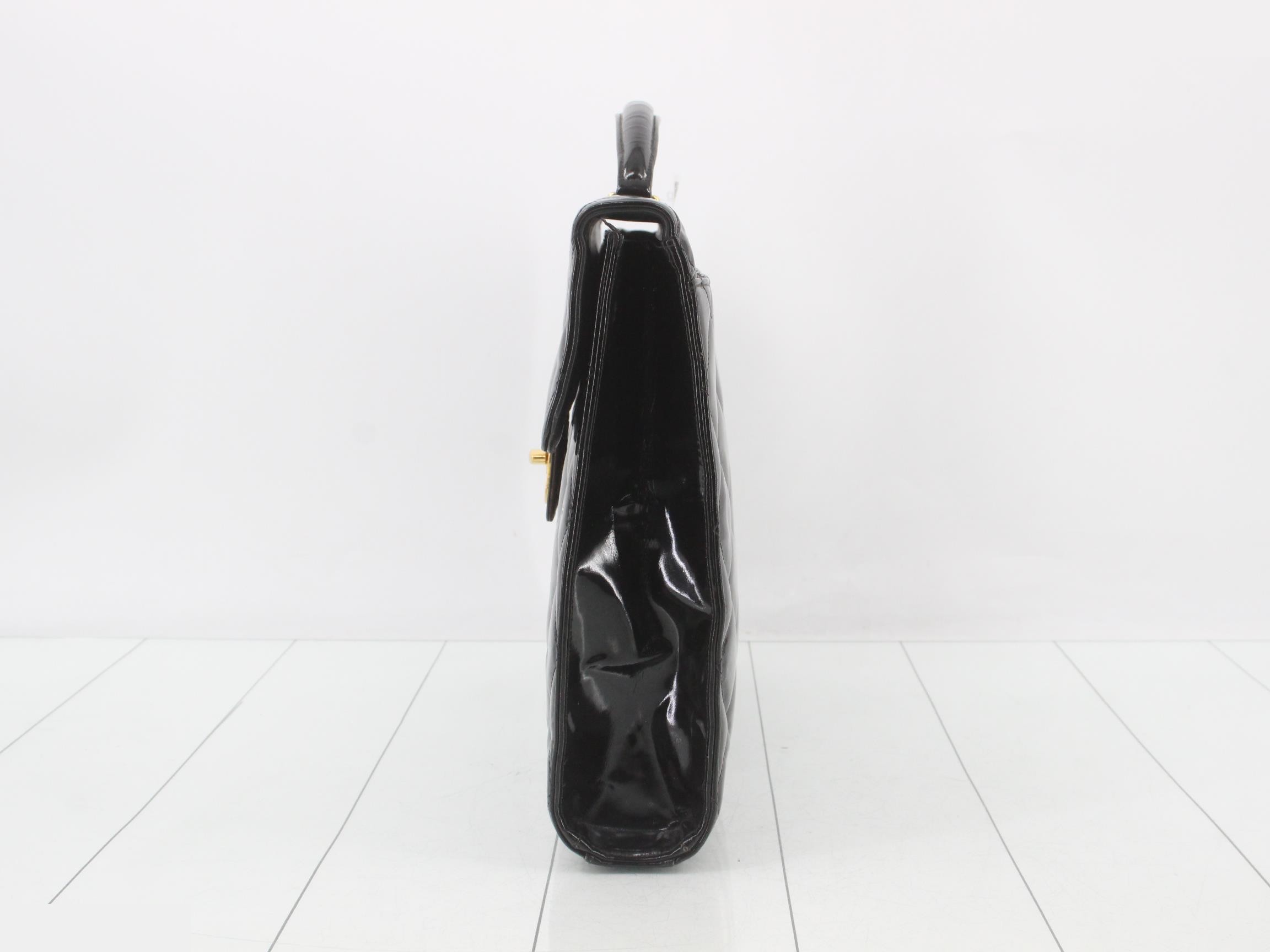 handbag — view 3