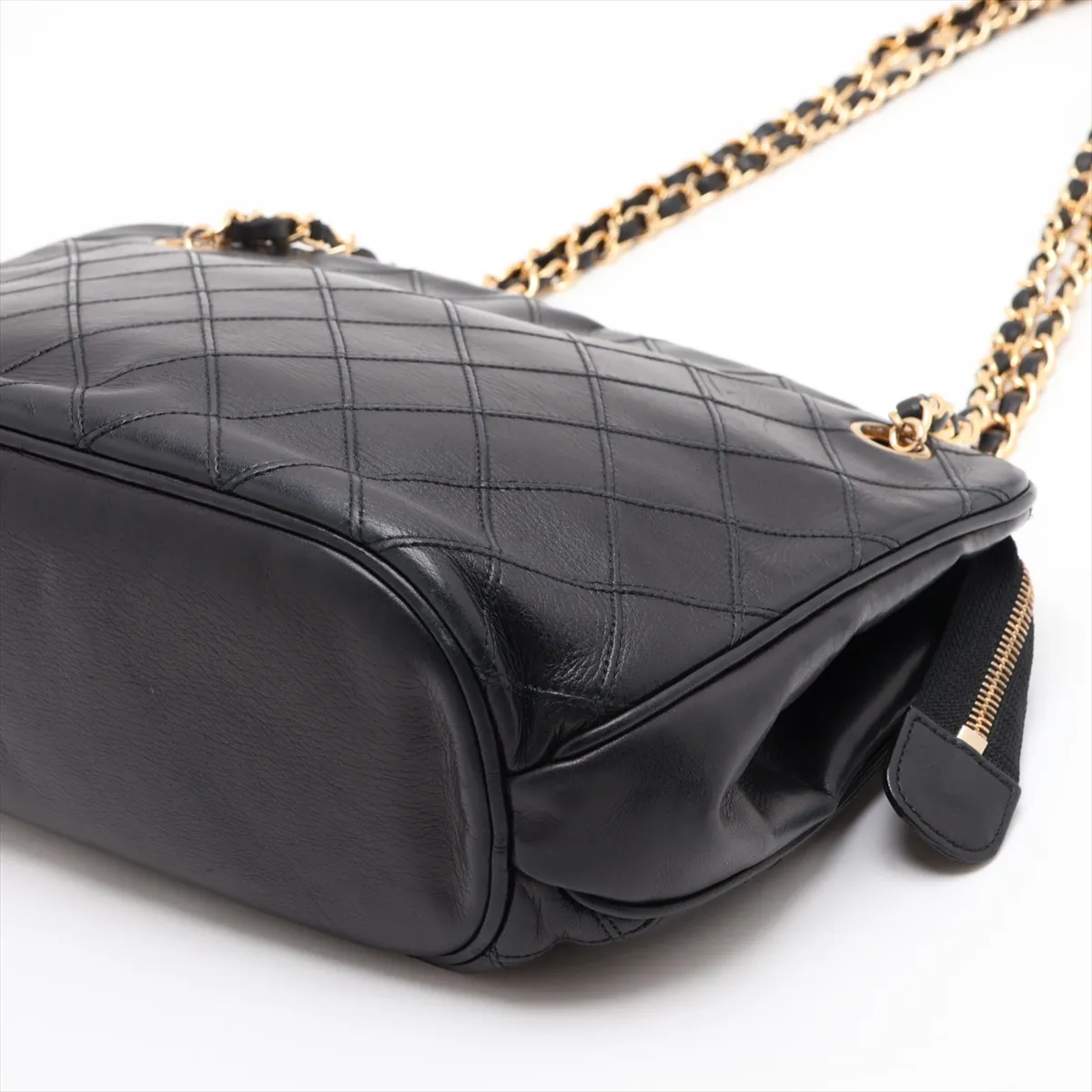 Bicolore Lambskin Chain Shoulder Bag, Black with Gold Hardware, Item No. 1133672 — view 3