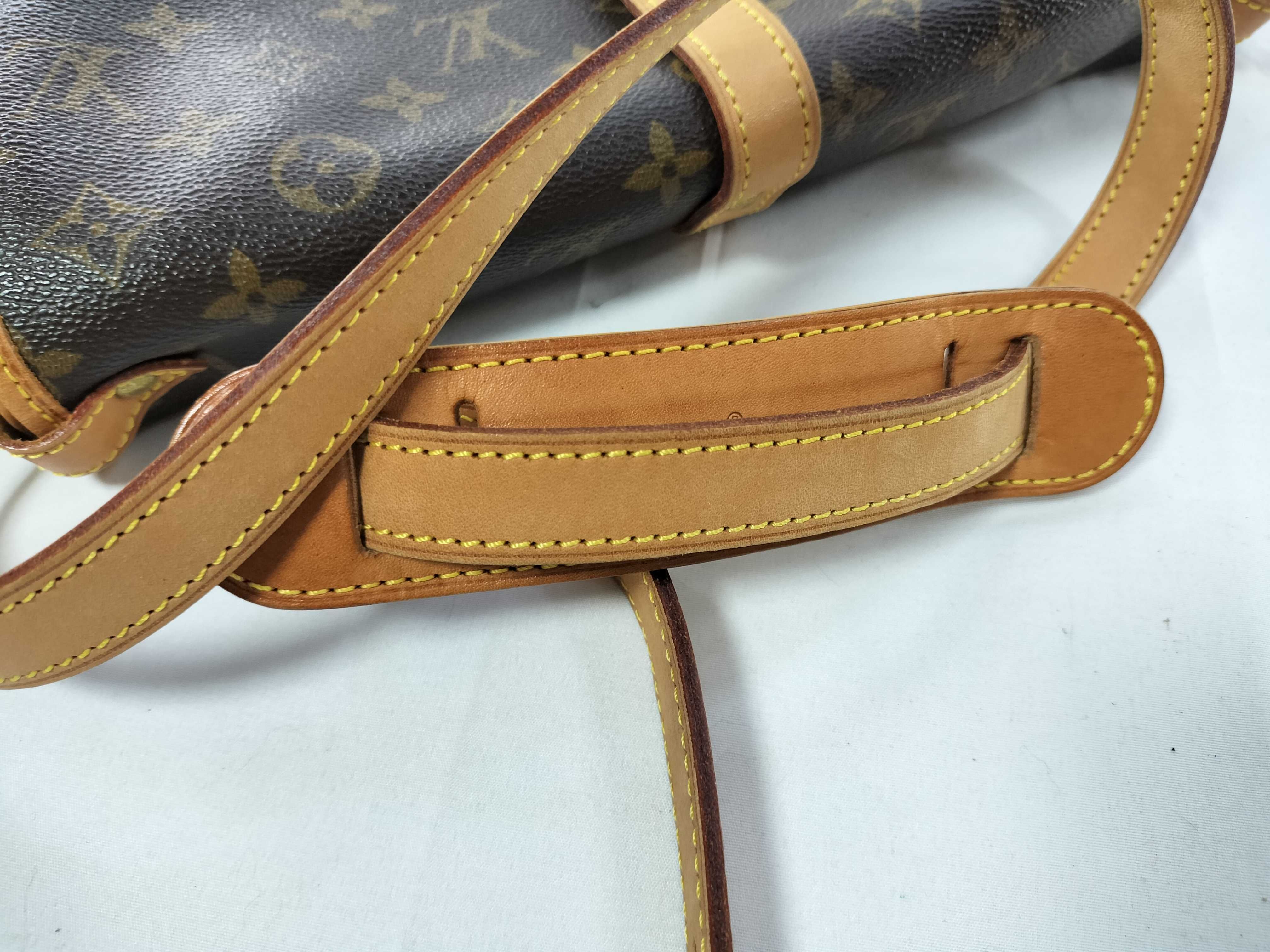 Monogram M42256 Saumur 30 Shoulder Bag — view 4