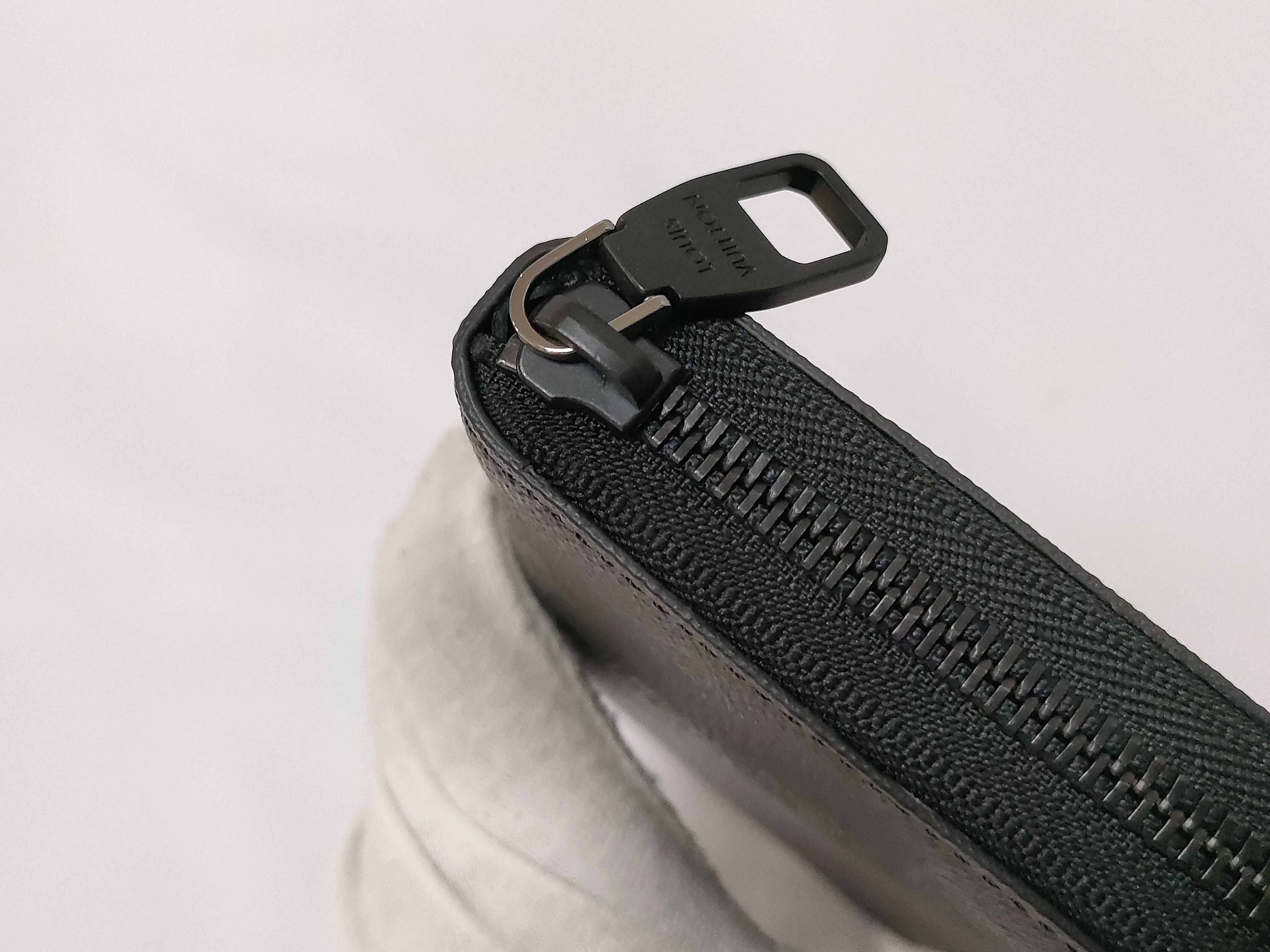Monogram Zippy Wallet Horizontal Long Wallet Black M28048 RFID Wallet — view 7