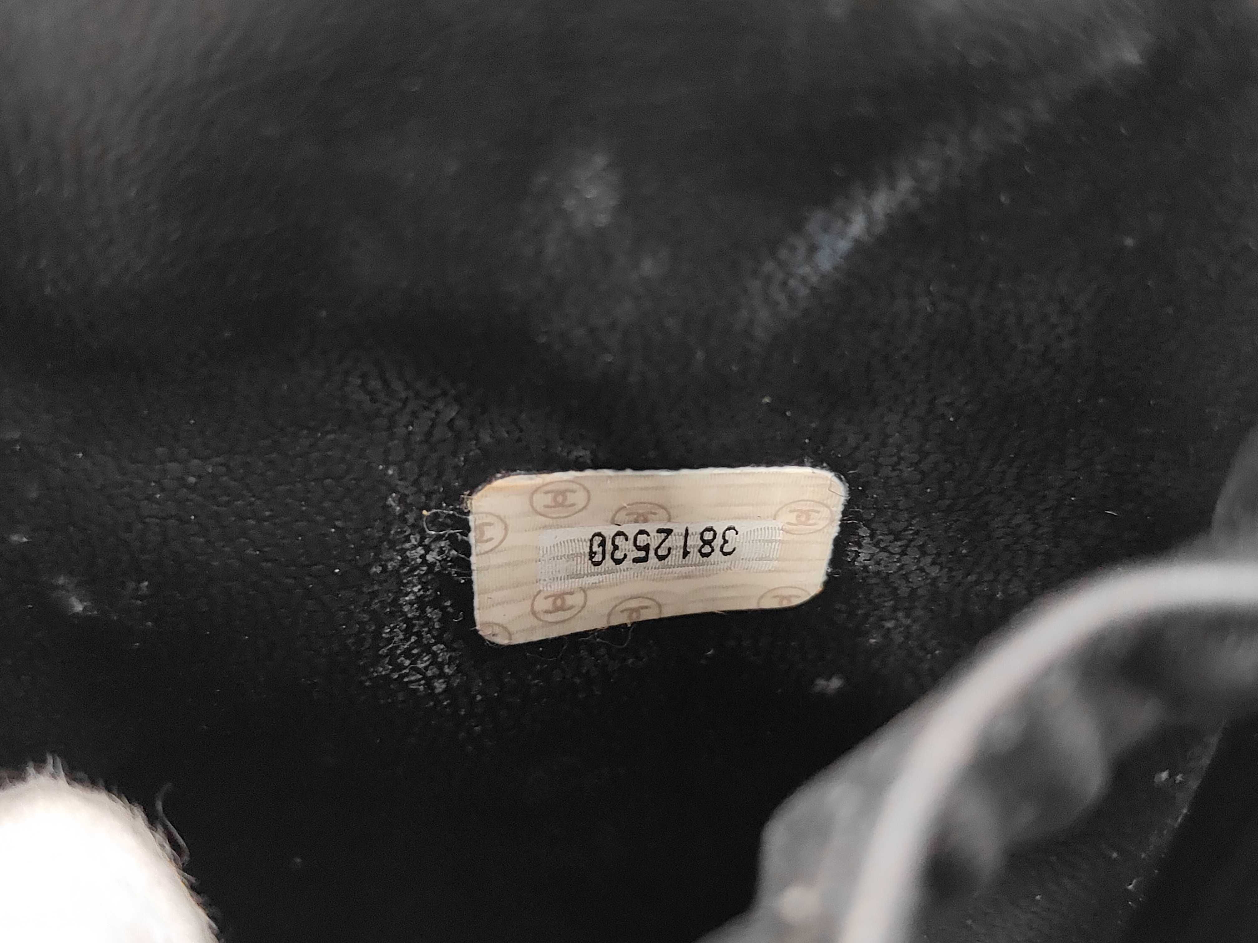Caviar Skin Vanity Bag, Coco Mark, Series 3 Vanity Bag — view 11