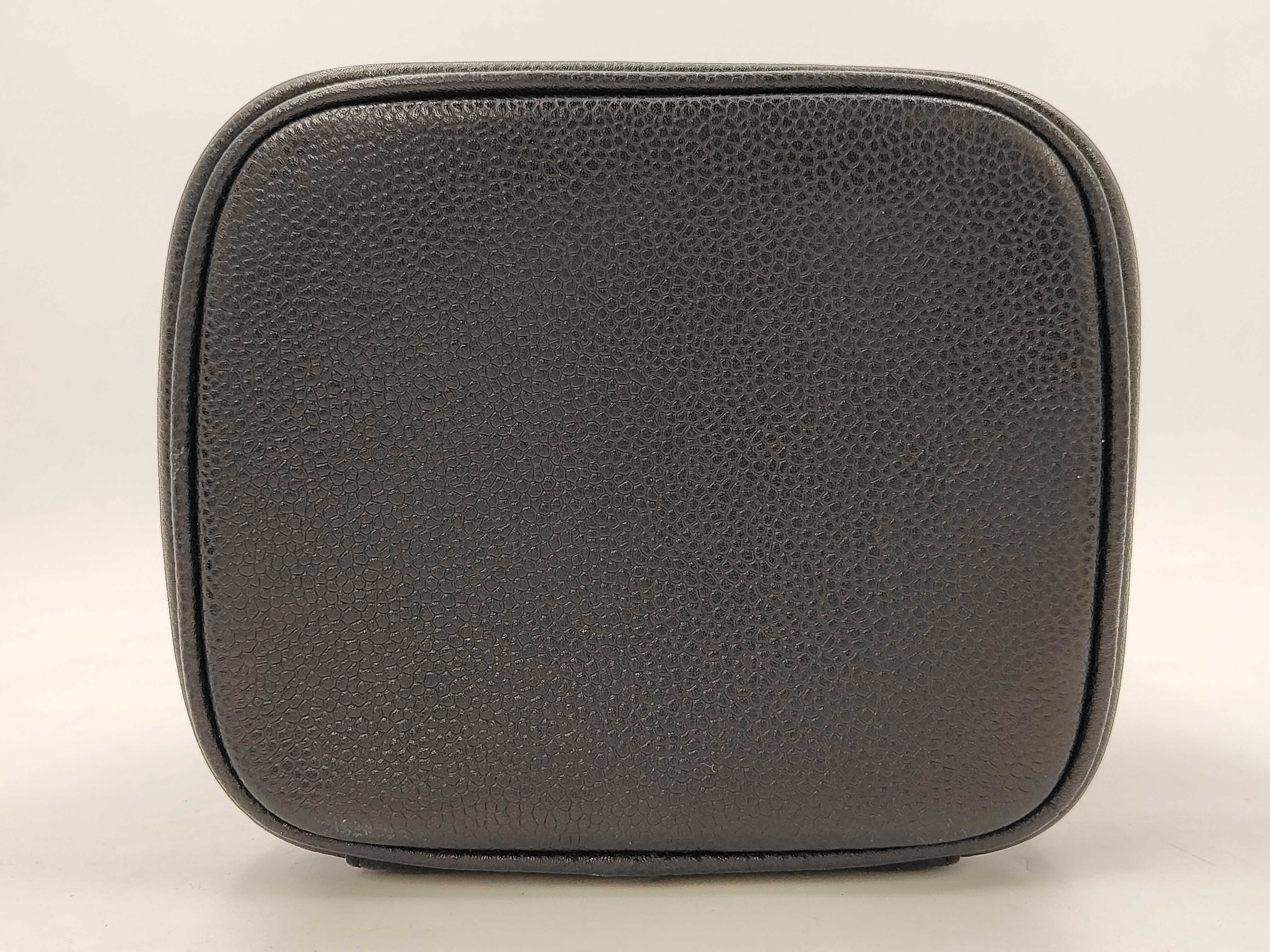 Caviar Skin Vanity Bag, Coco Mark, Series 3 Vanity Bag — view 7