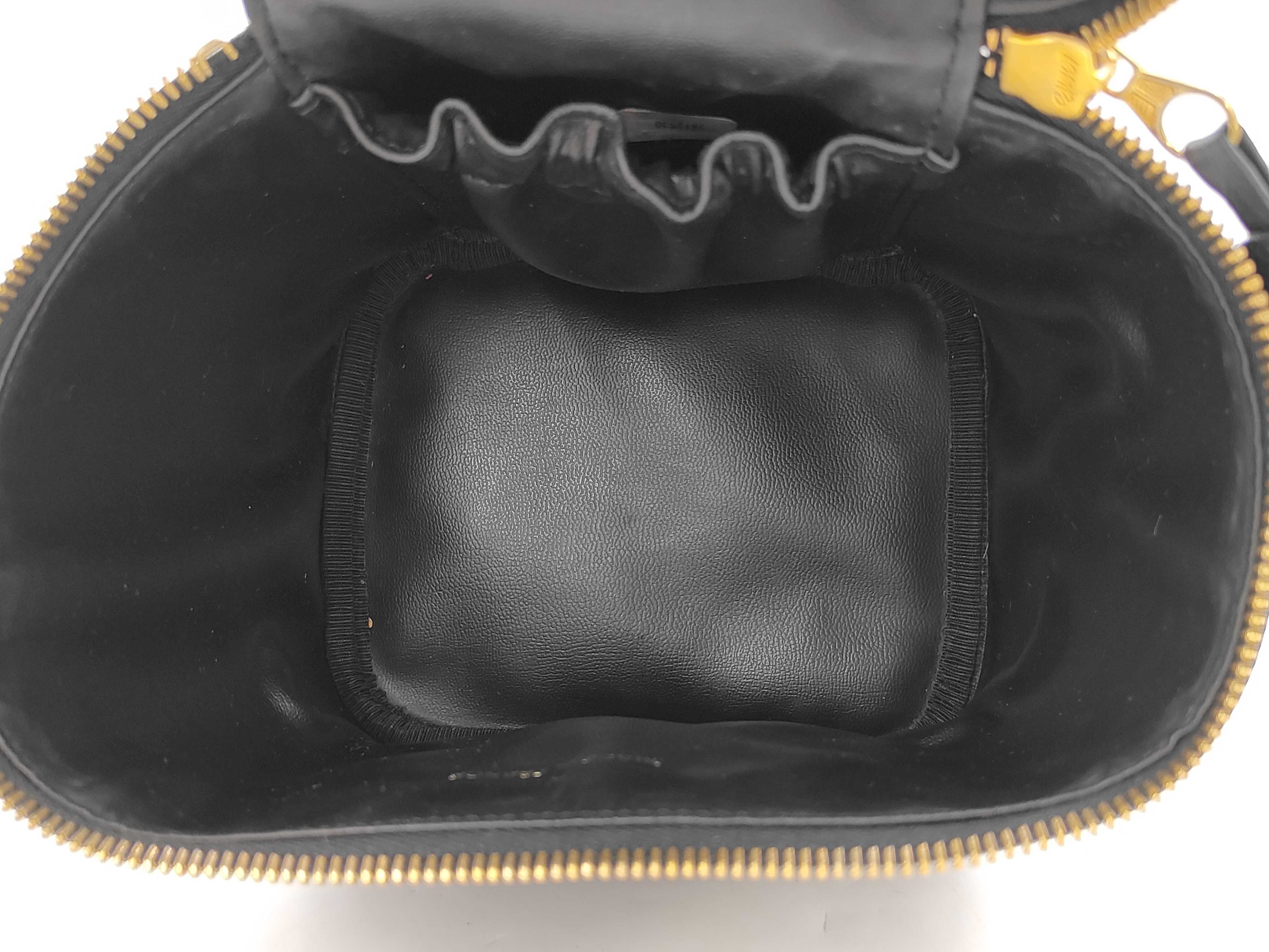 Caviar Skin Vanity Bag, Coco Mark, Series 3 Vanity Bag — view 9
