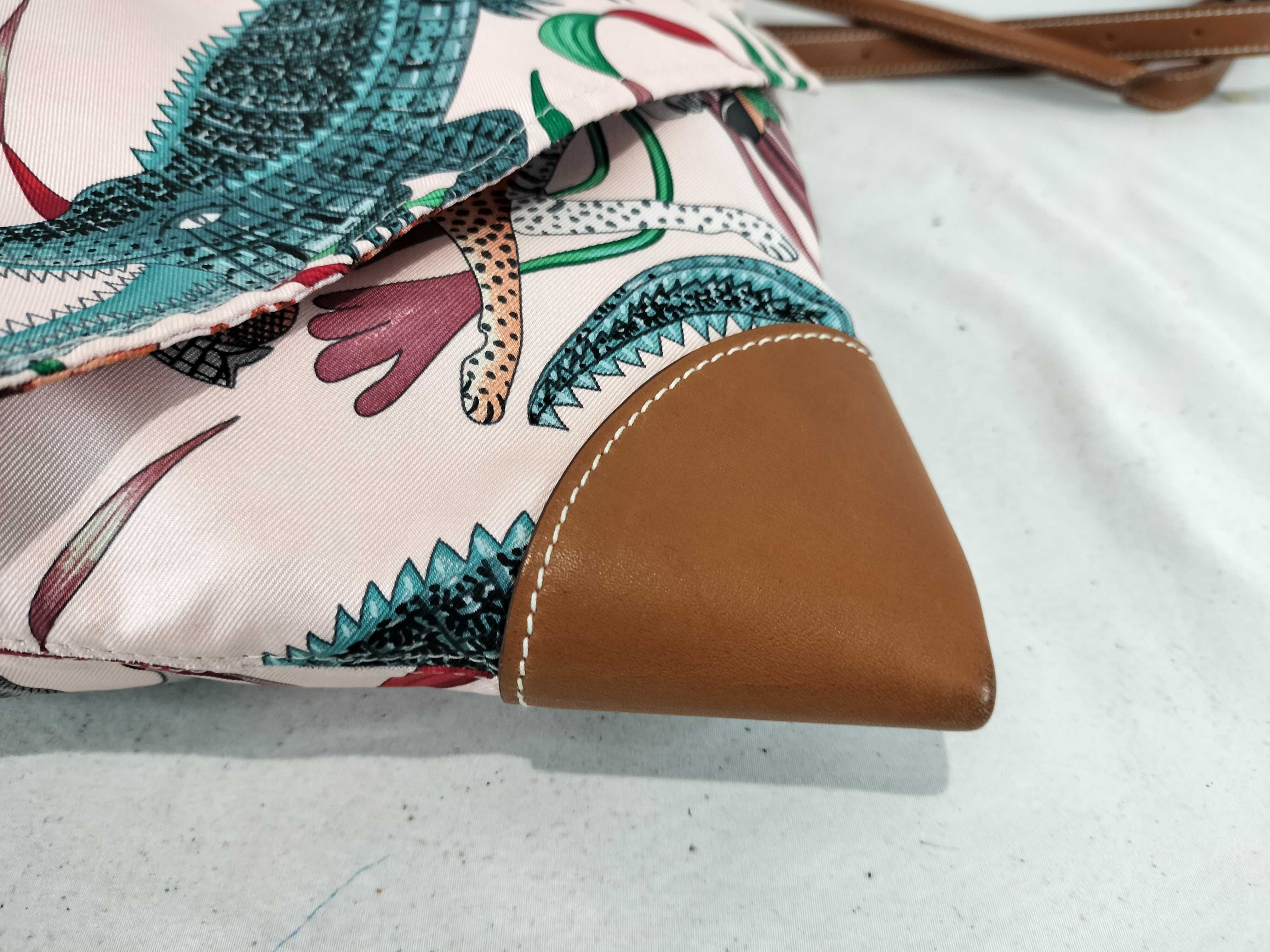 Silky City PM Zambezi March Shoulder Bag — view 6
