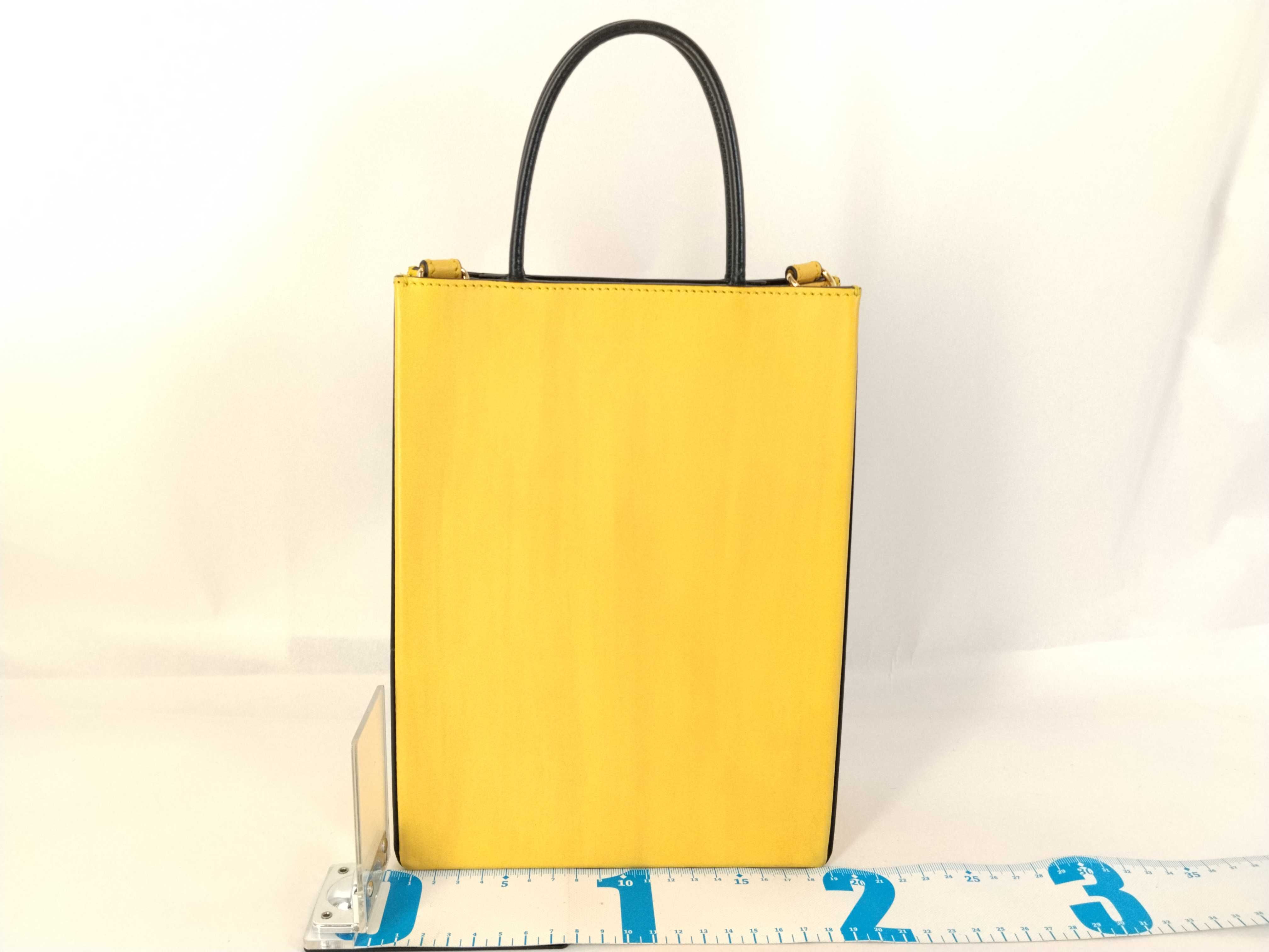 Shopping Bag Leather 2-Way Handbag Yellow 7VA512 Handbag — view 2