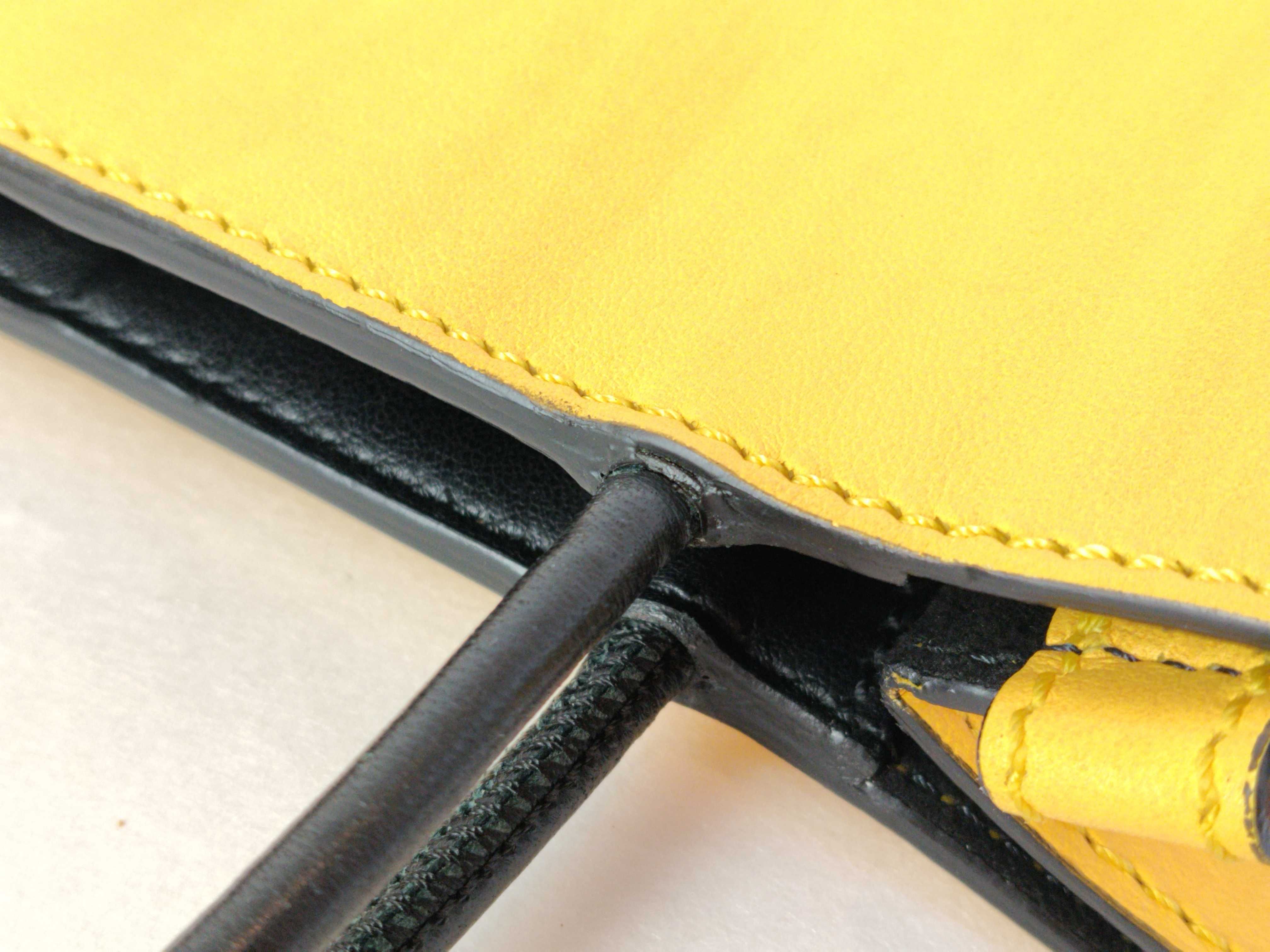 Shopping Bag Leather 2-Way Handbag Yellow 7VA512 Handbag — view 5