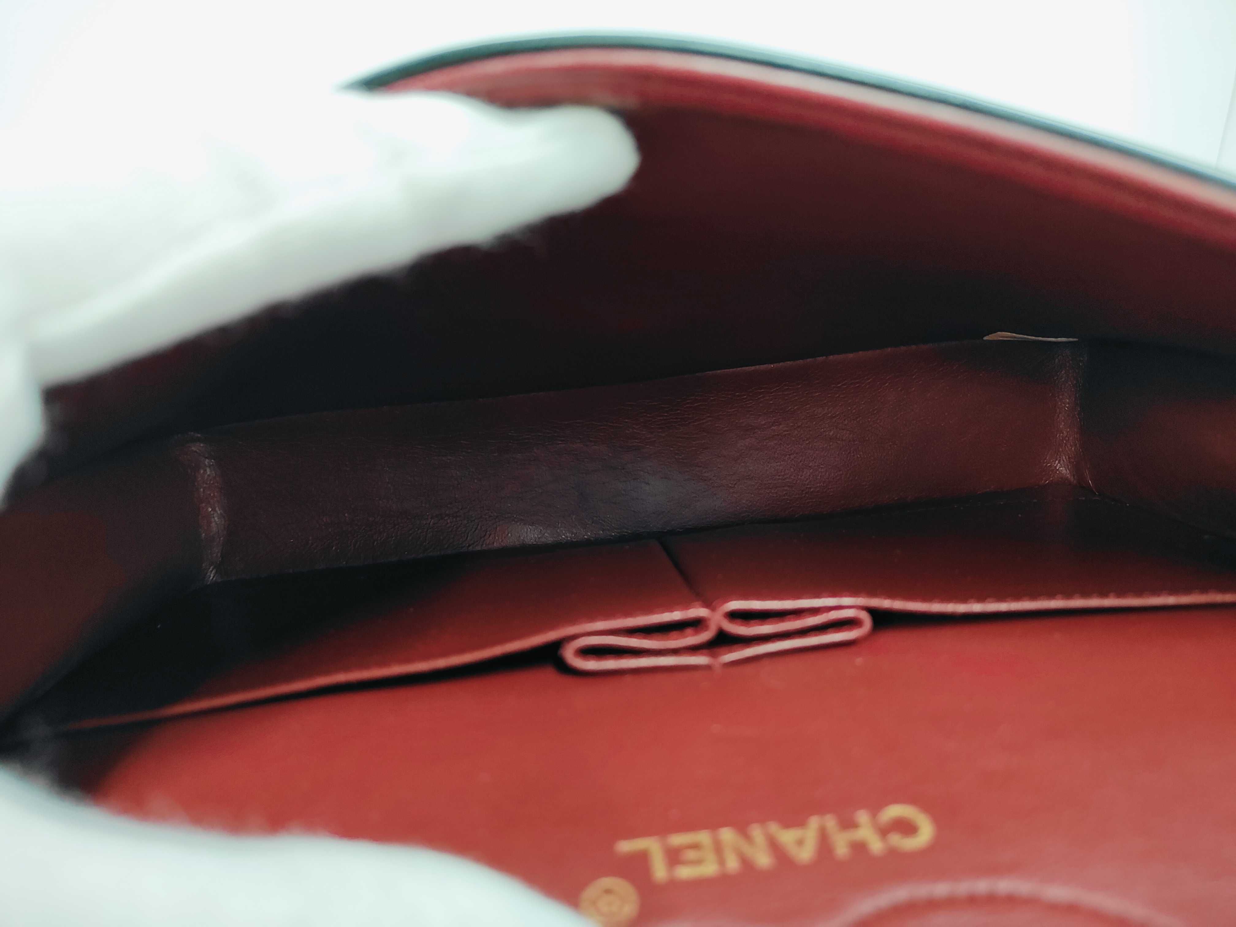 Matelassé Lambskin Classic Flap Chain Shoulder Bag (with seal) — view 8