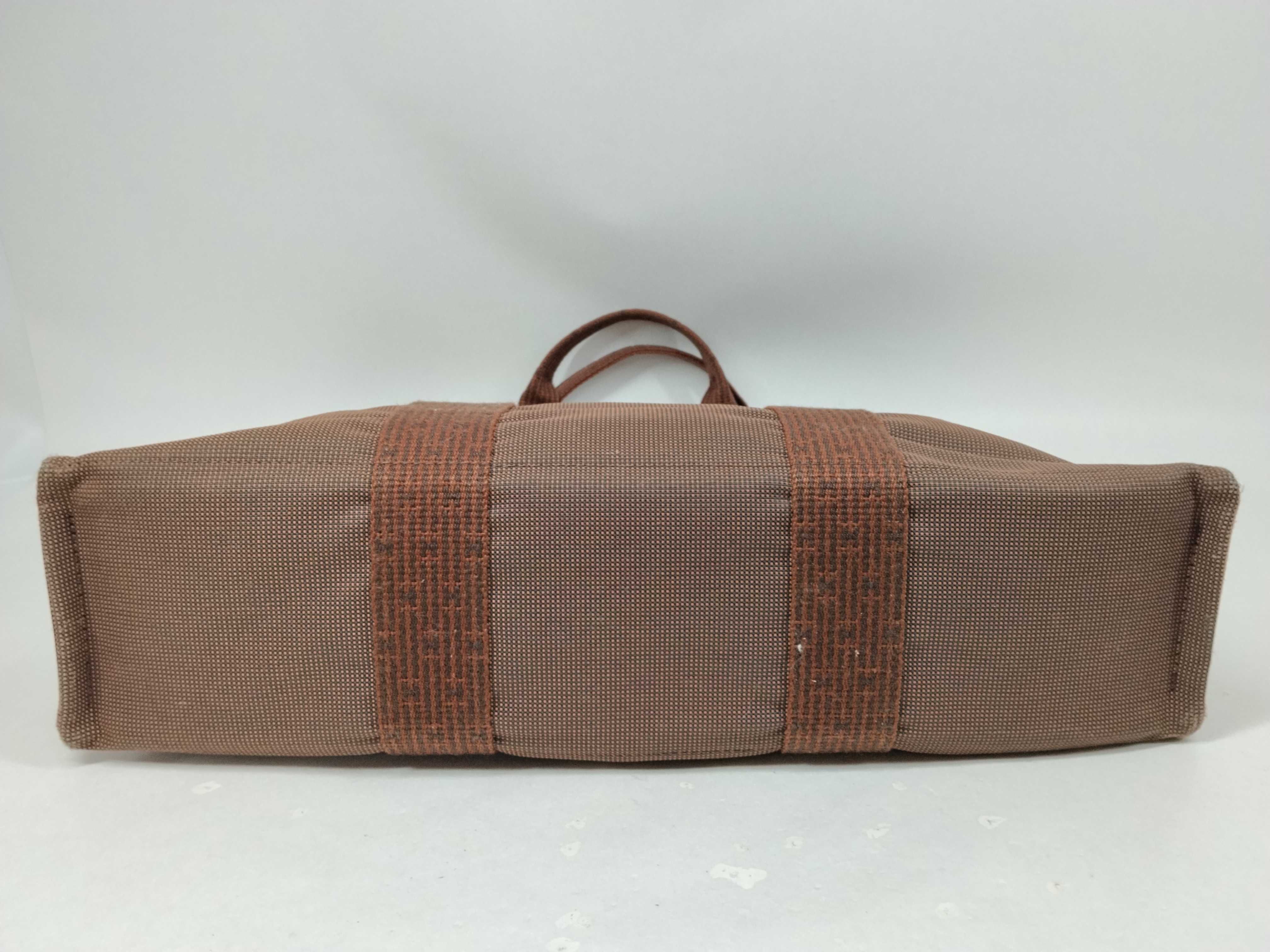 Herline MM Tote Bag with Padlock — view 8