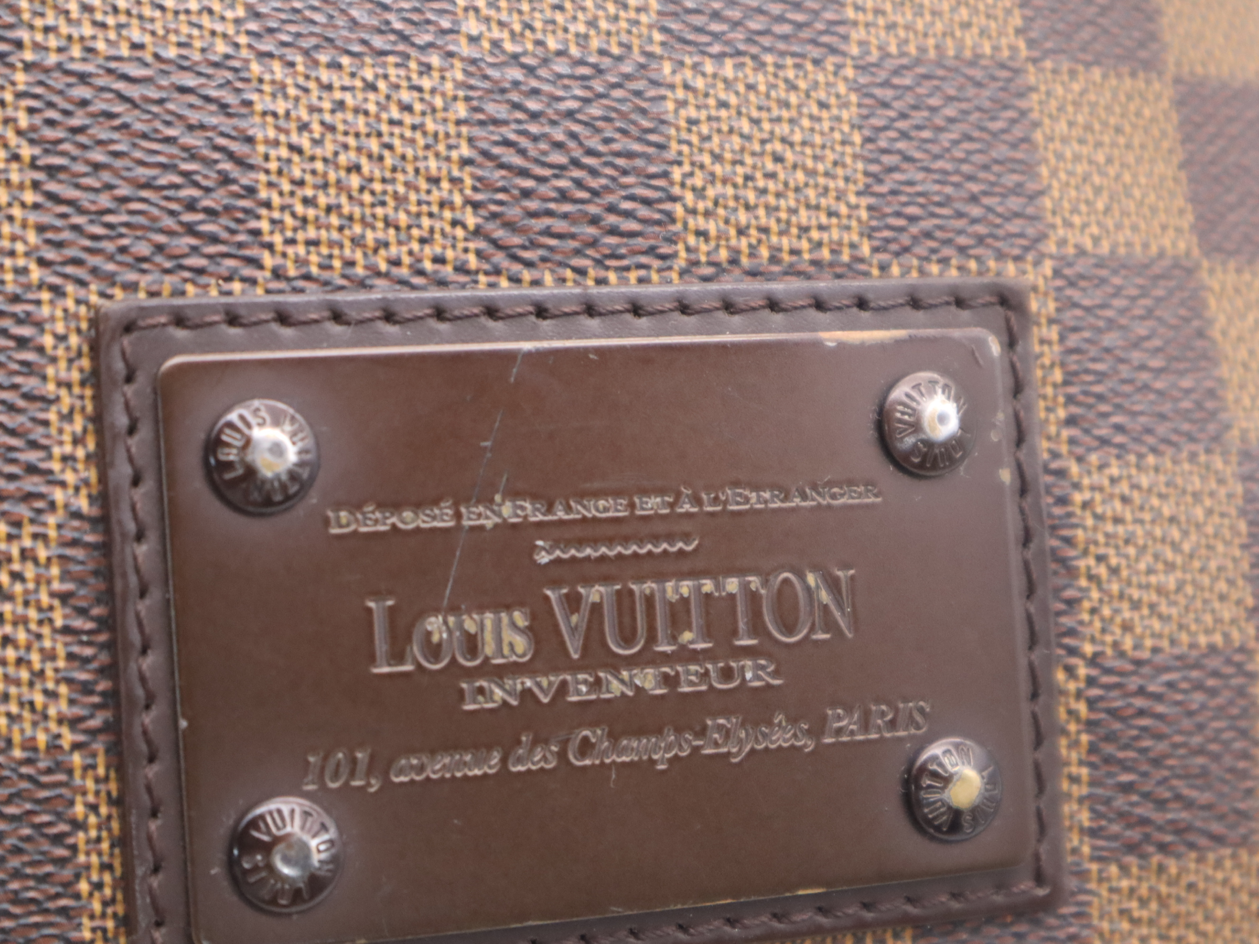 N51210 Damier Brooklyn PM Shoulder Bag — view 9
