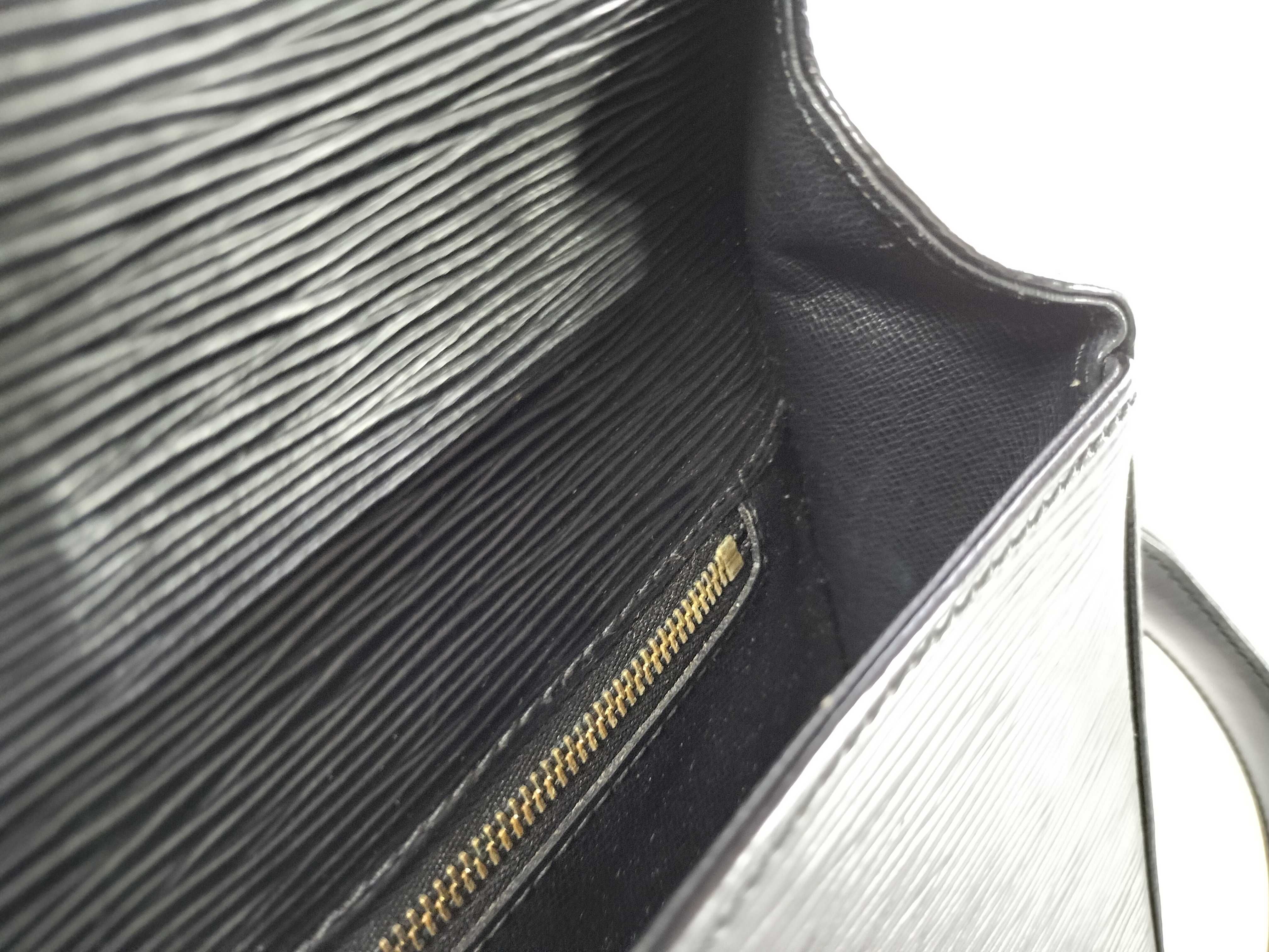 Epi Saint Cloud Shoulder Bag — view 9