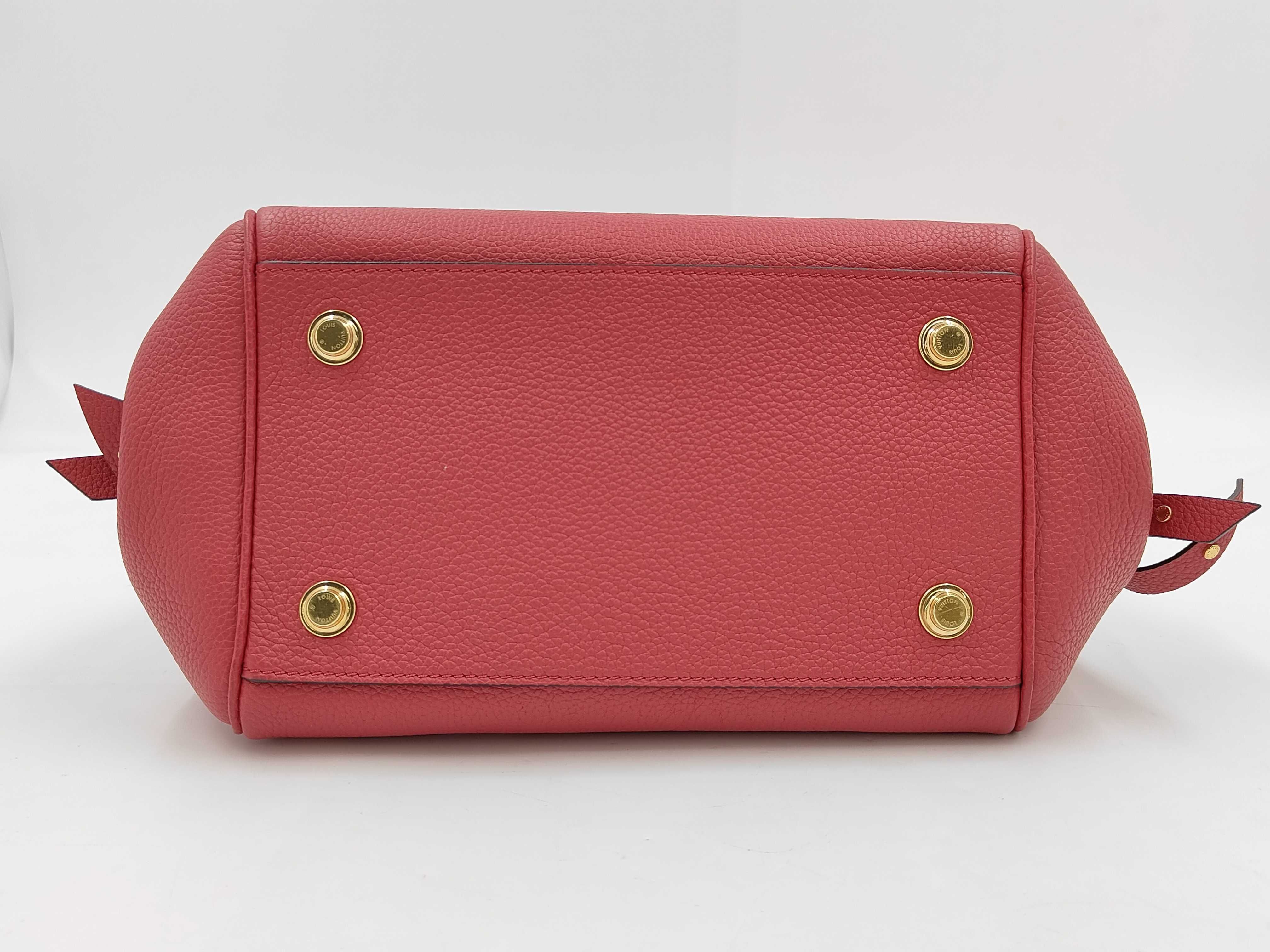M54349 Rouge Carmine Leather Handbag Bag — view 7
