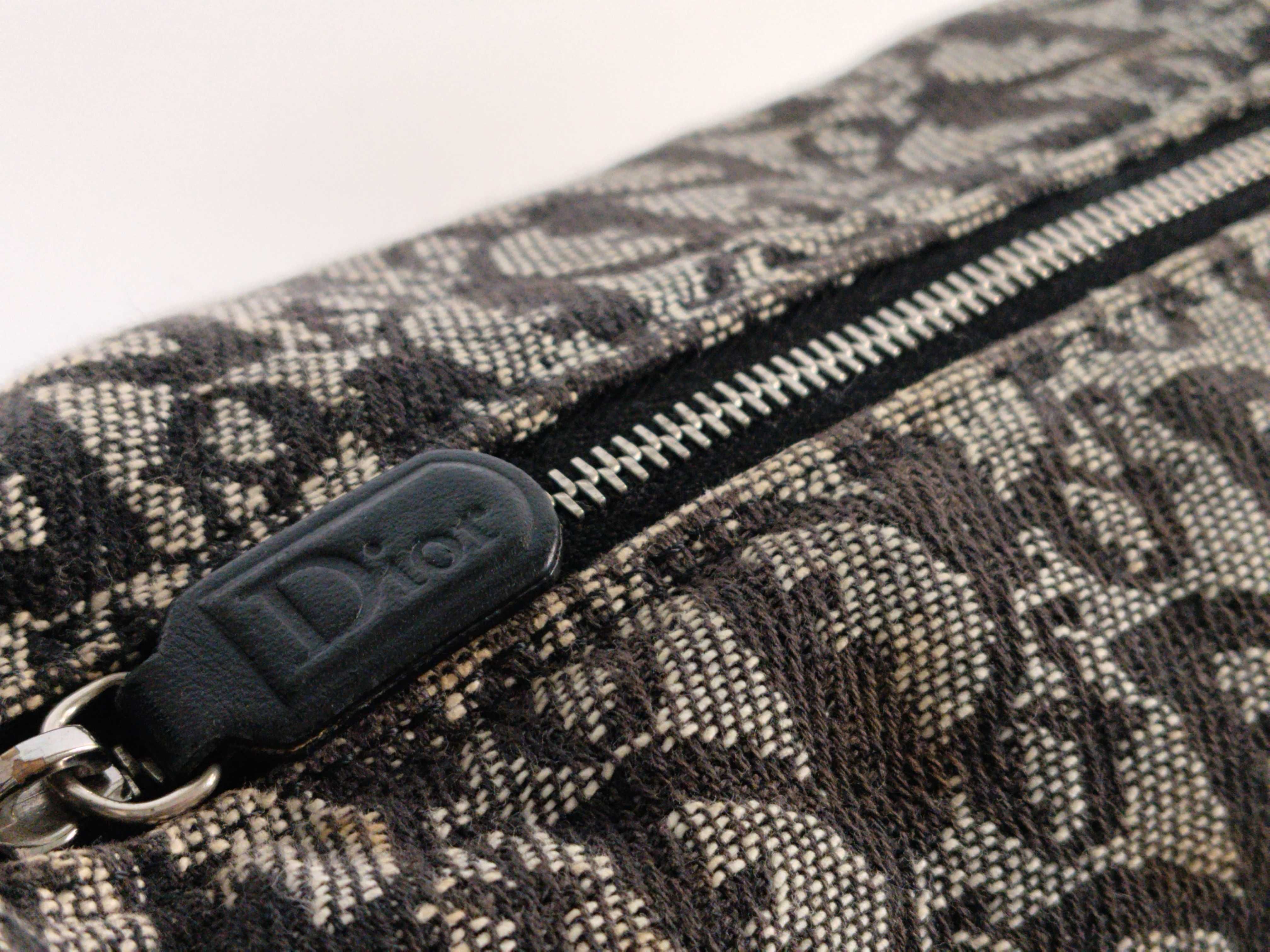 Trotter Accessory Pouch, Handbag — view 6