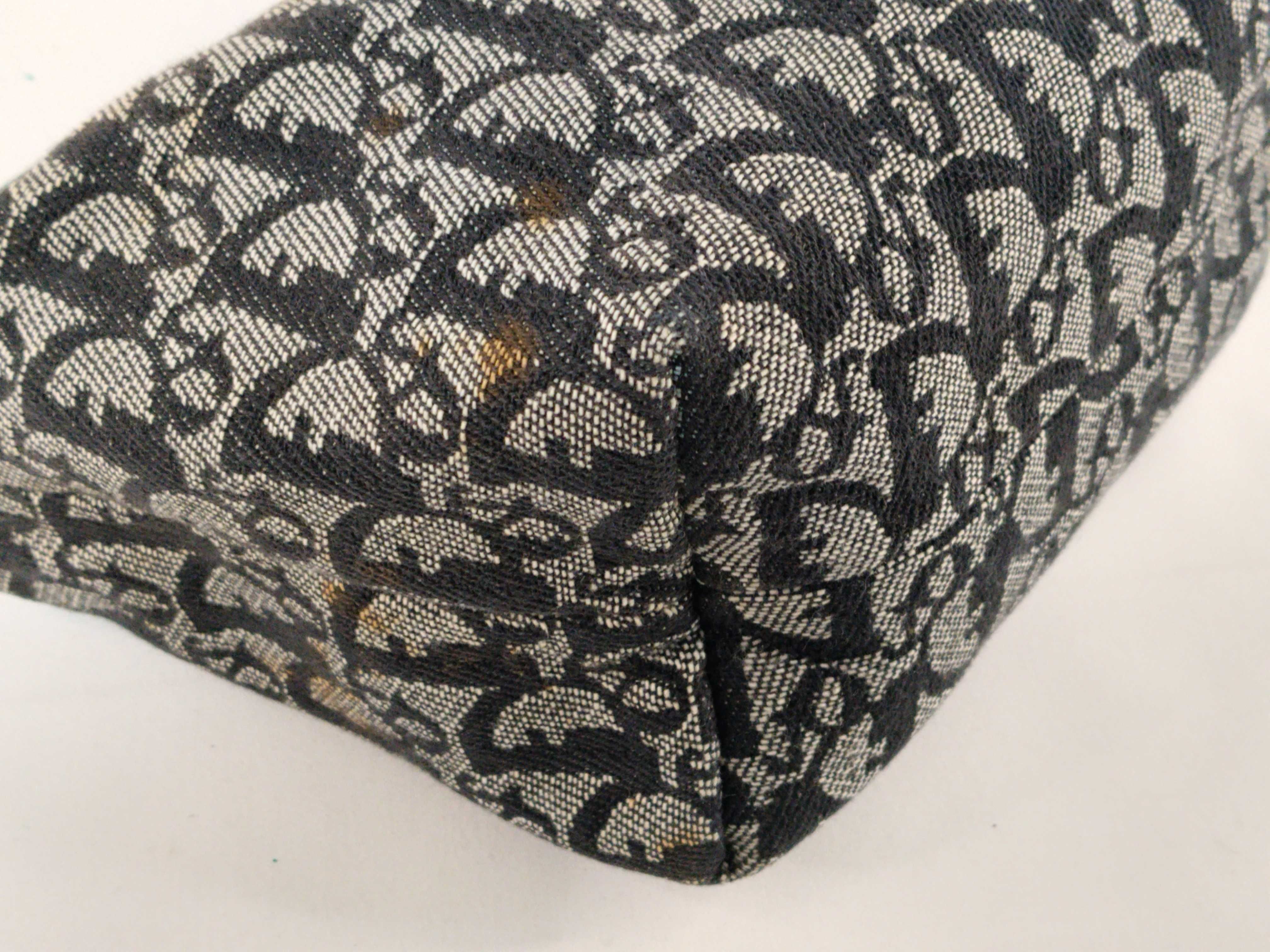 Trotter Accessory Pouch, Handbag — view 7