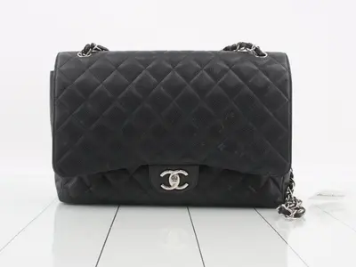 Large Matelassé 34 Maxi Caviar Skin Double Flap Double Chain Bag