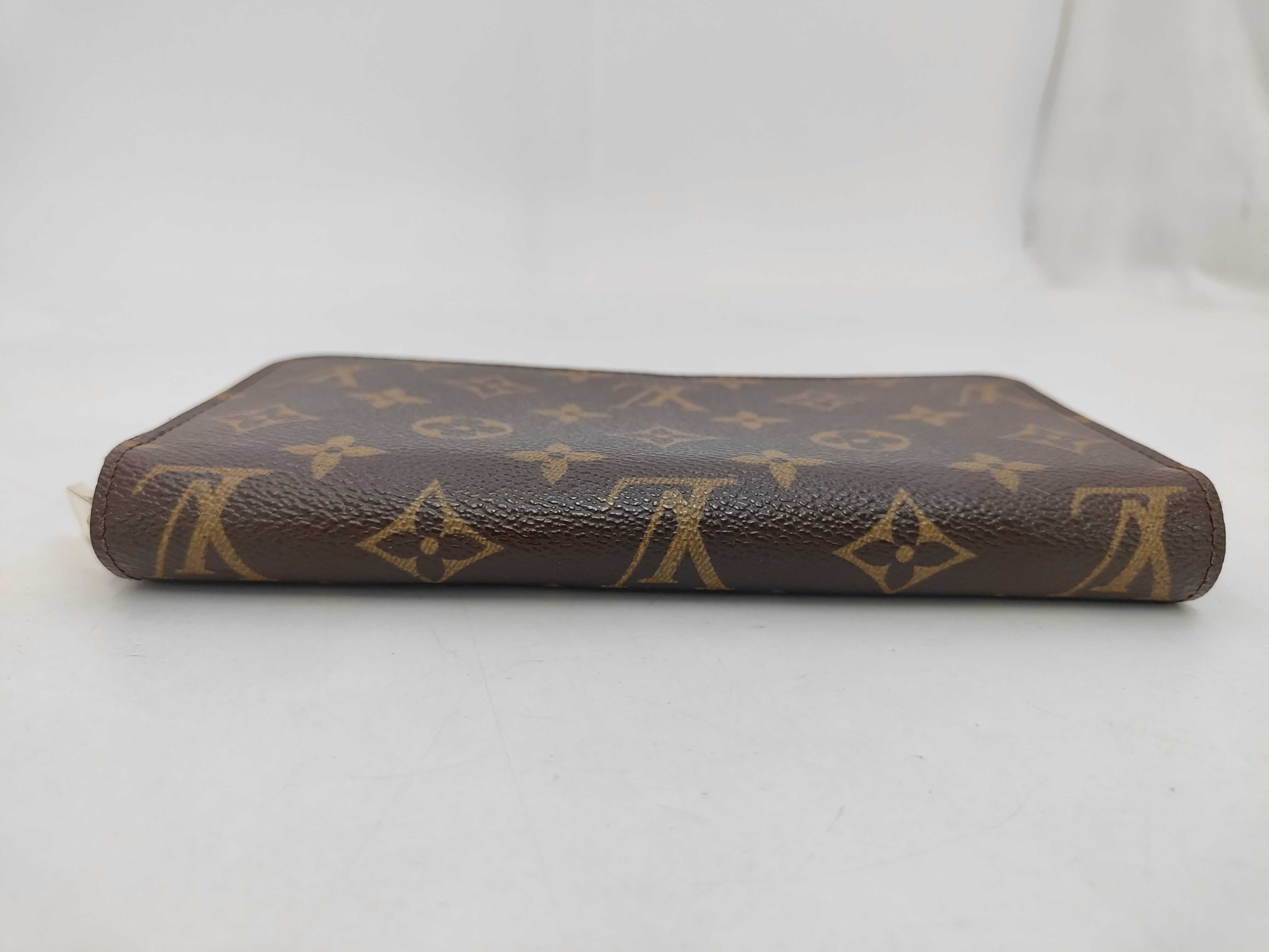 Monogram Zippy Wallet Long Wallet — view 3