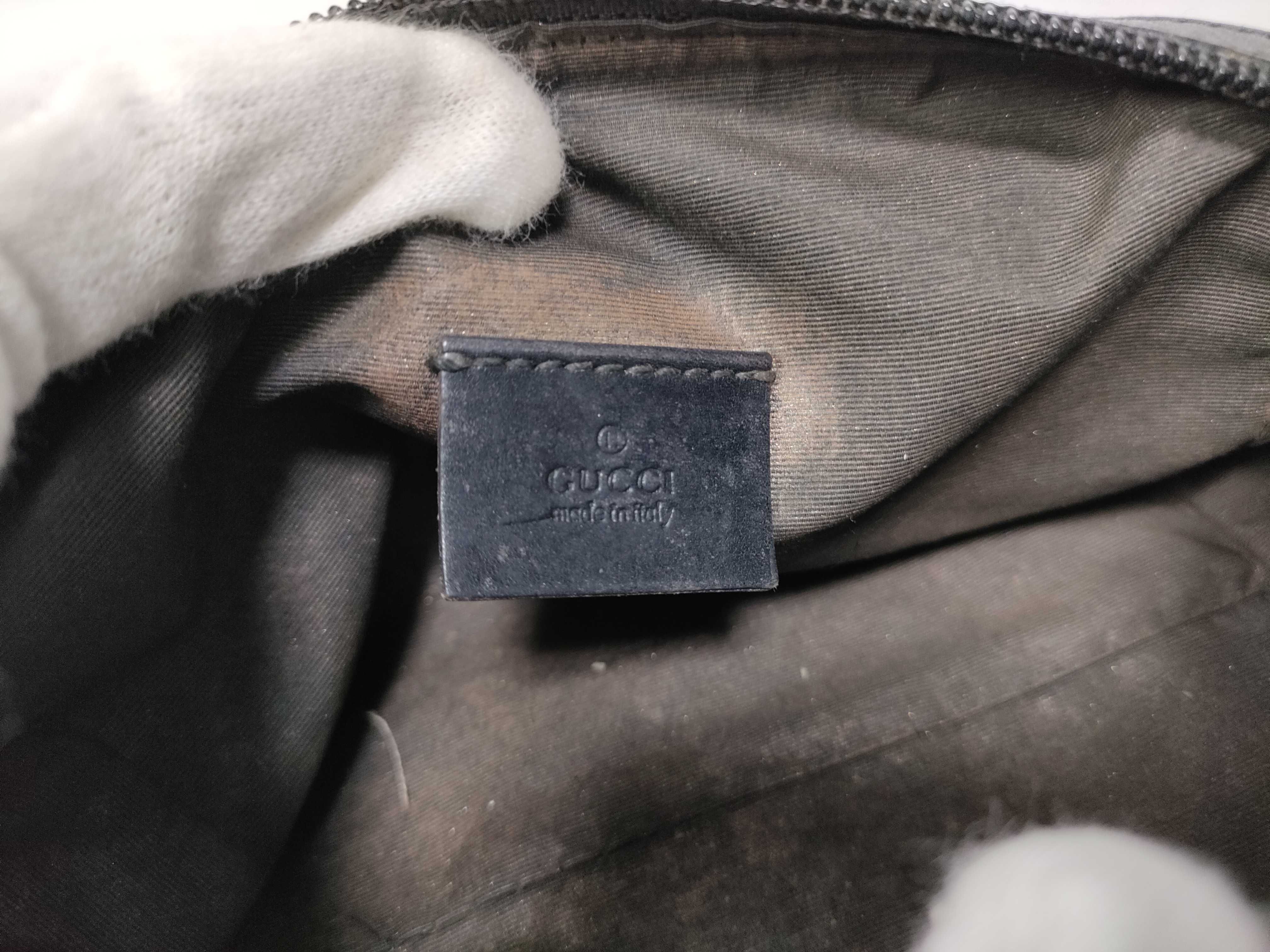GG Canvas Pouch, Black — view 14