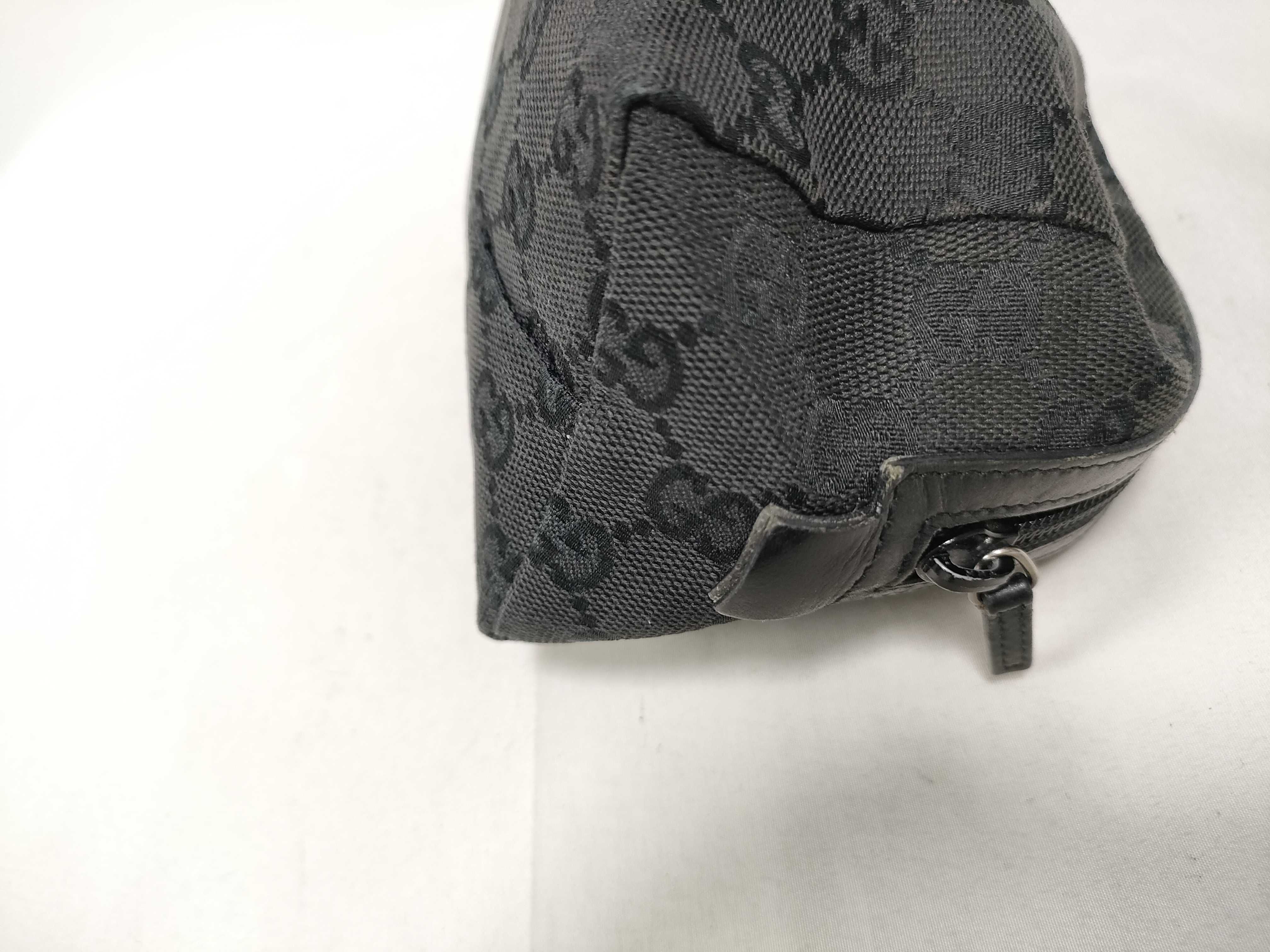 GG Canvas Pouch, Black — view 7