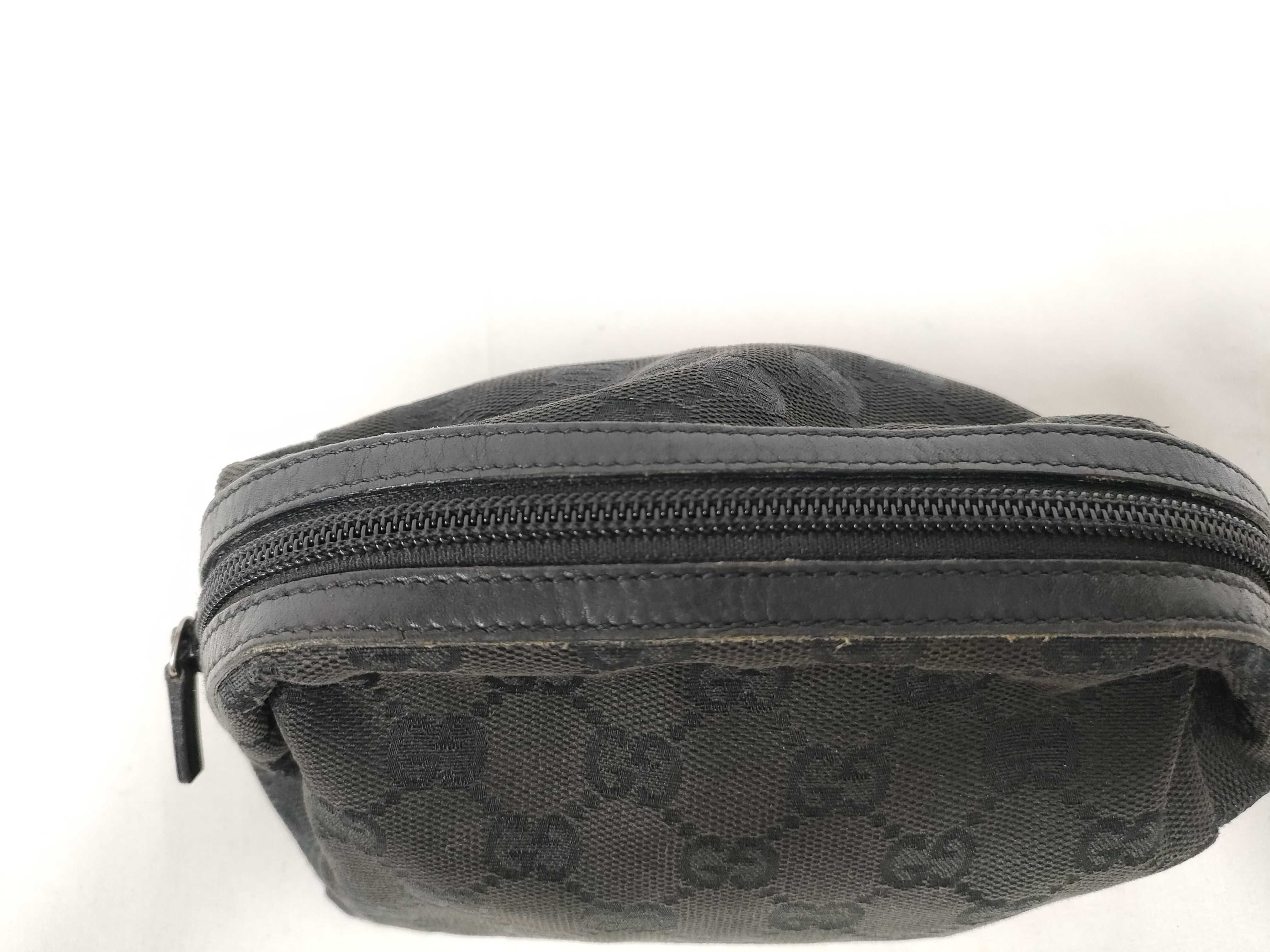 GG Canvas Pouch, Black — view 9