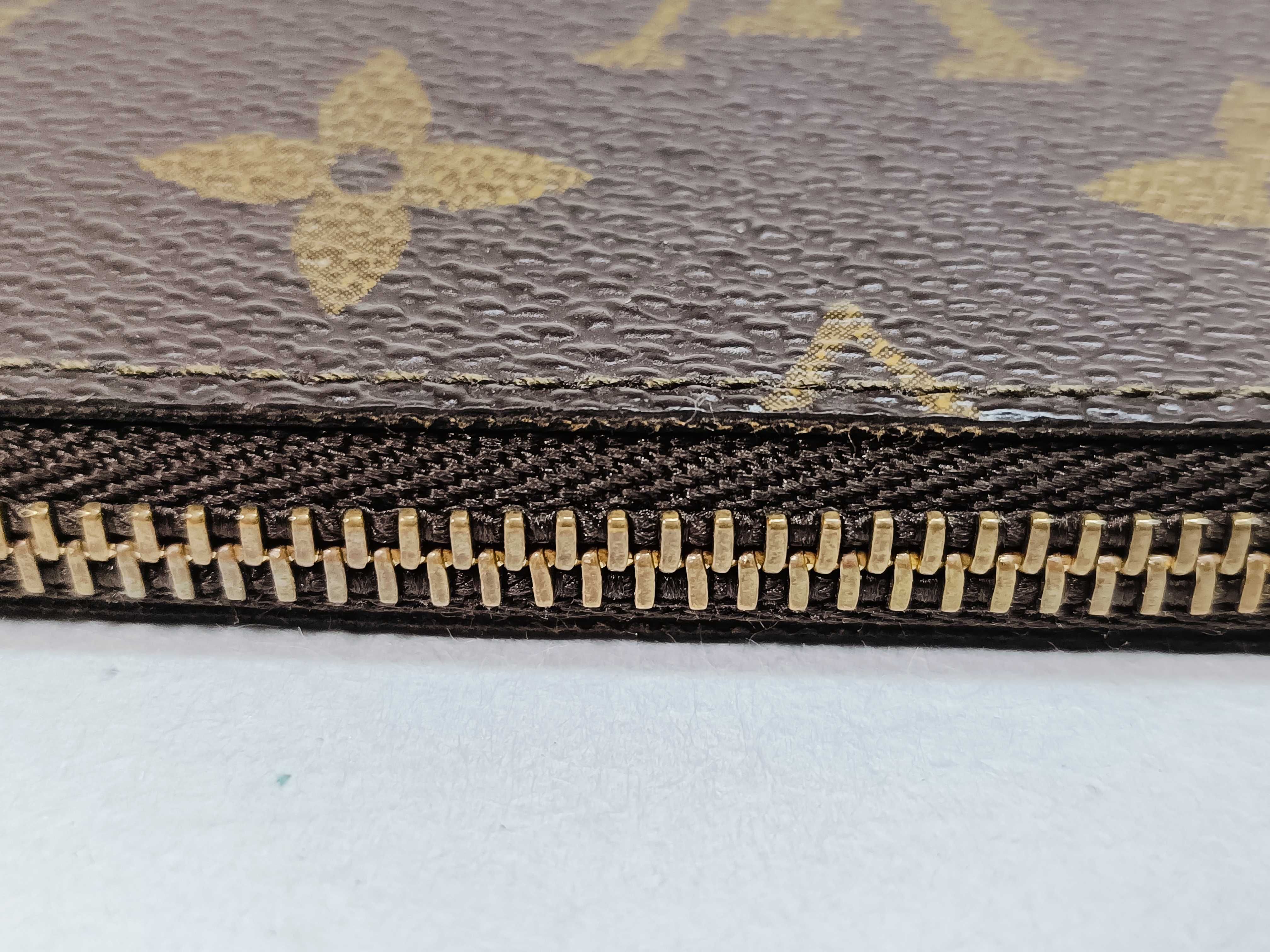Monogram M62650 Pochette Clé Coin Case — view 8