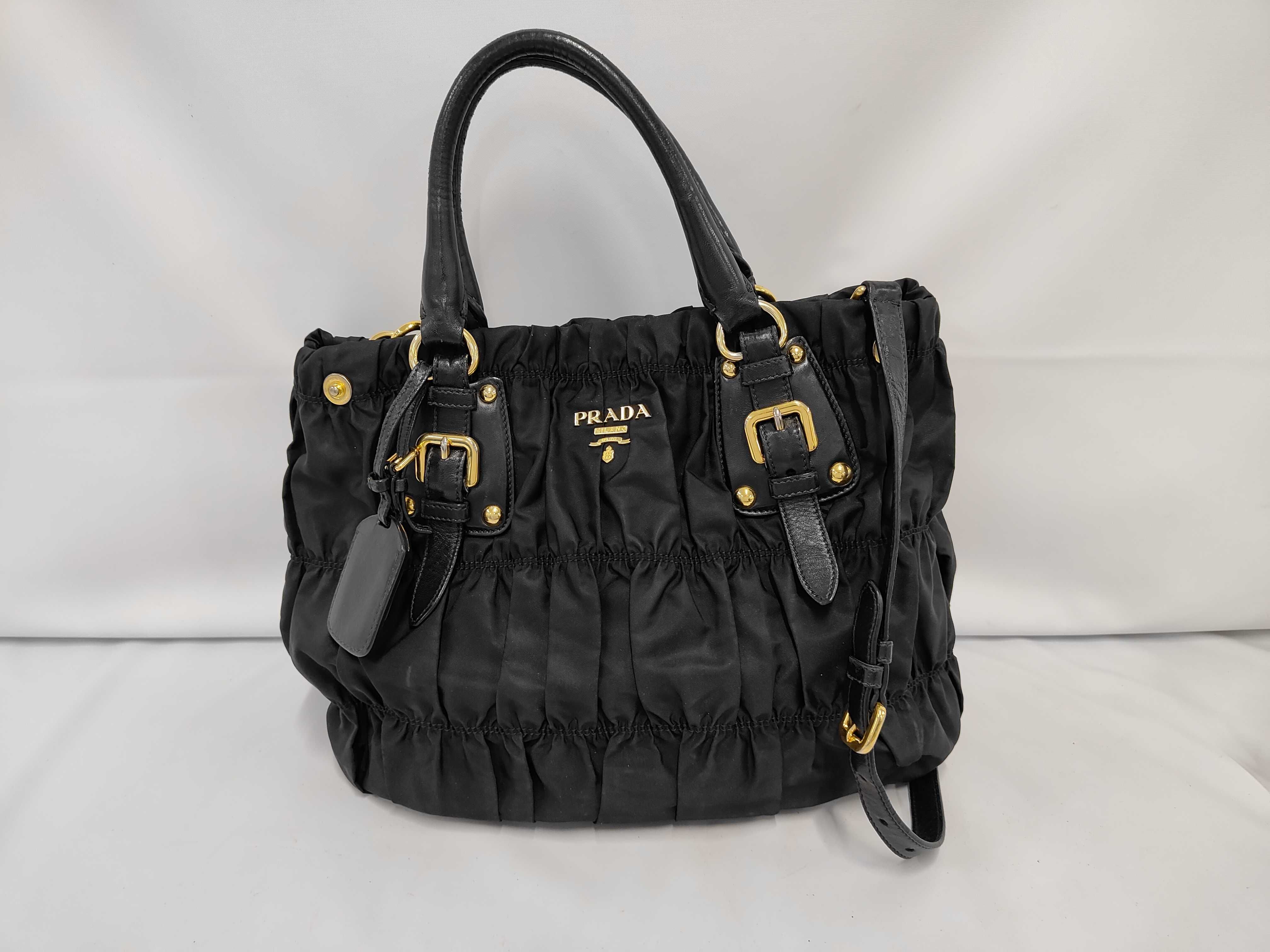 Taste Gathered 2-Way Handbag