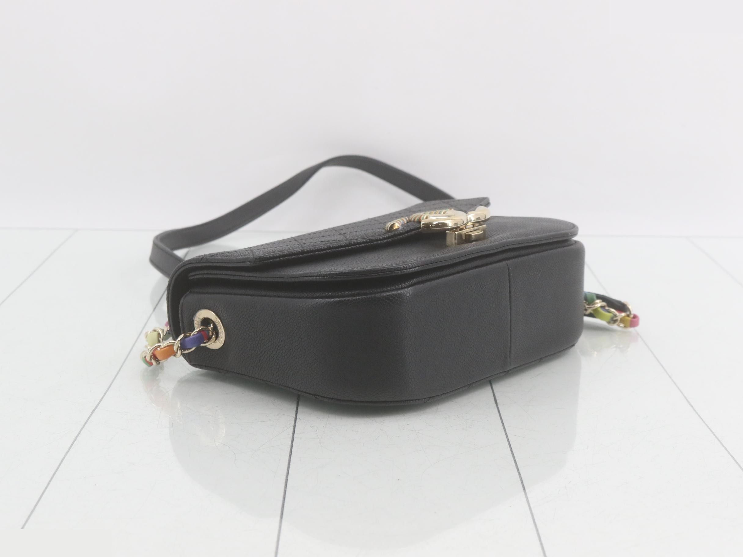 Caviar Skin 2-Way Shoulder/Handbag — view 5