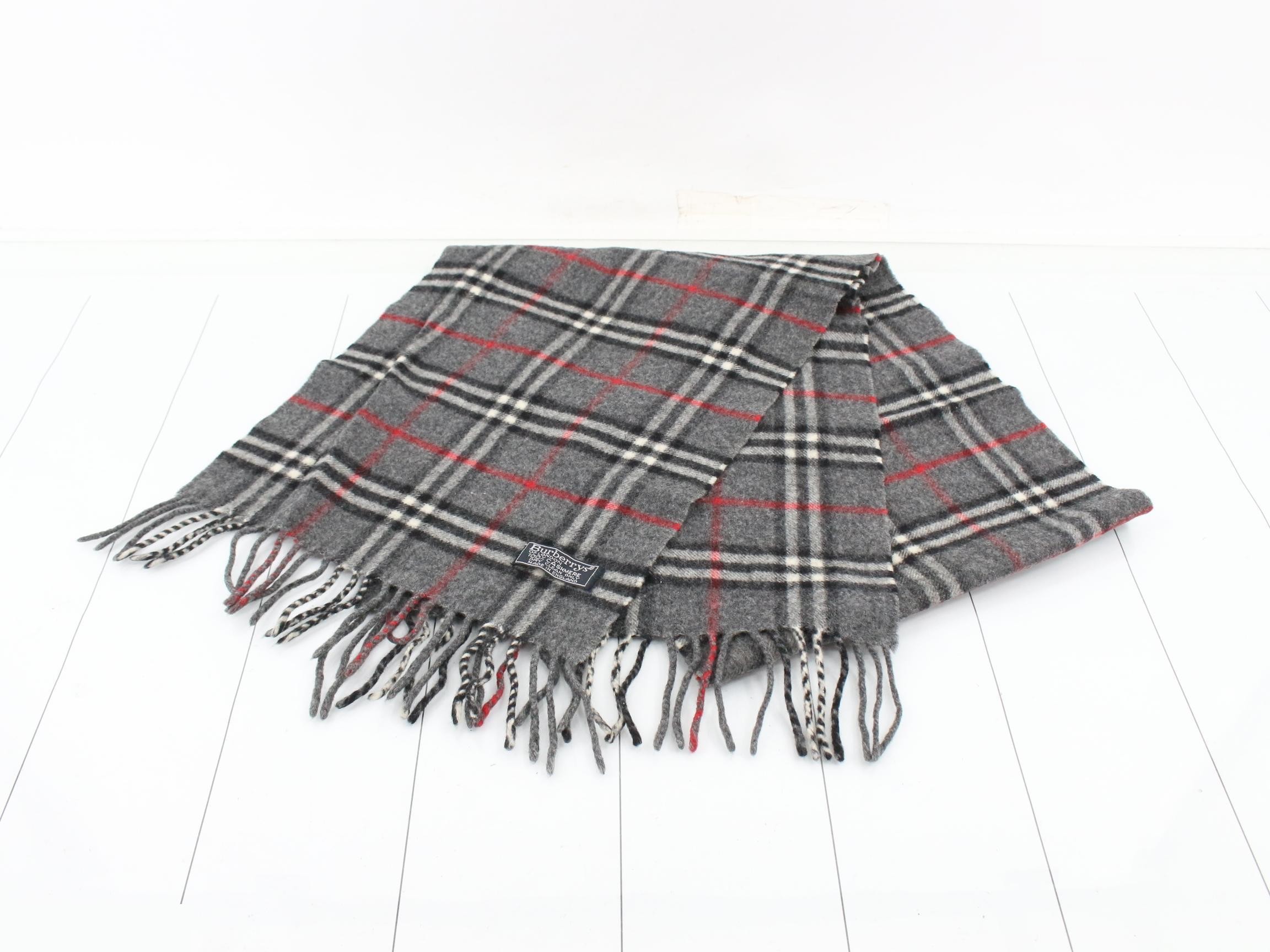 Other lines: Small items, accessories, and scarves — view 2