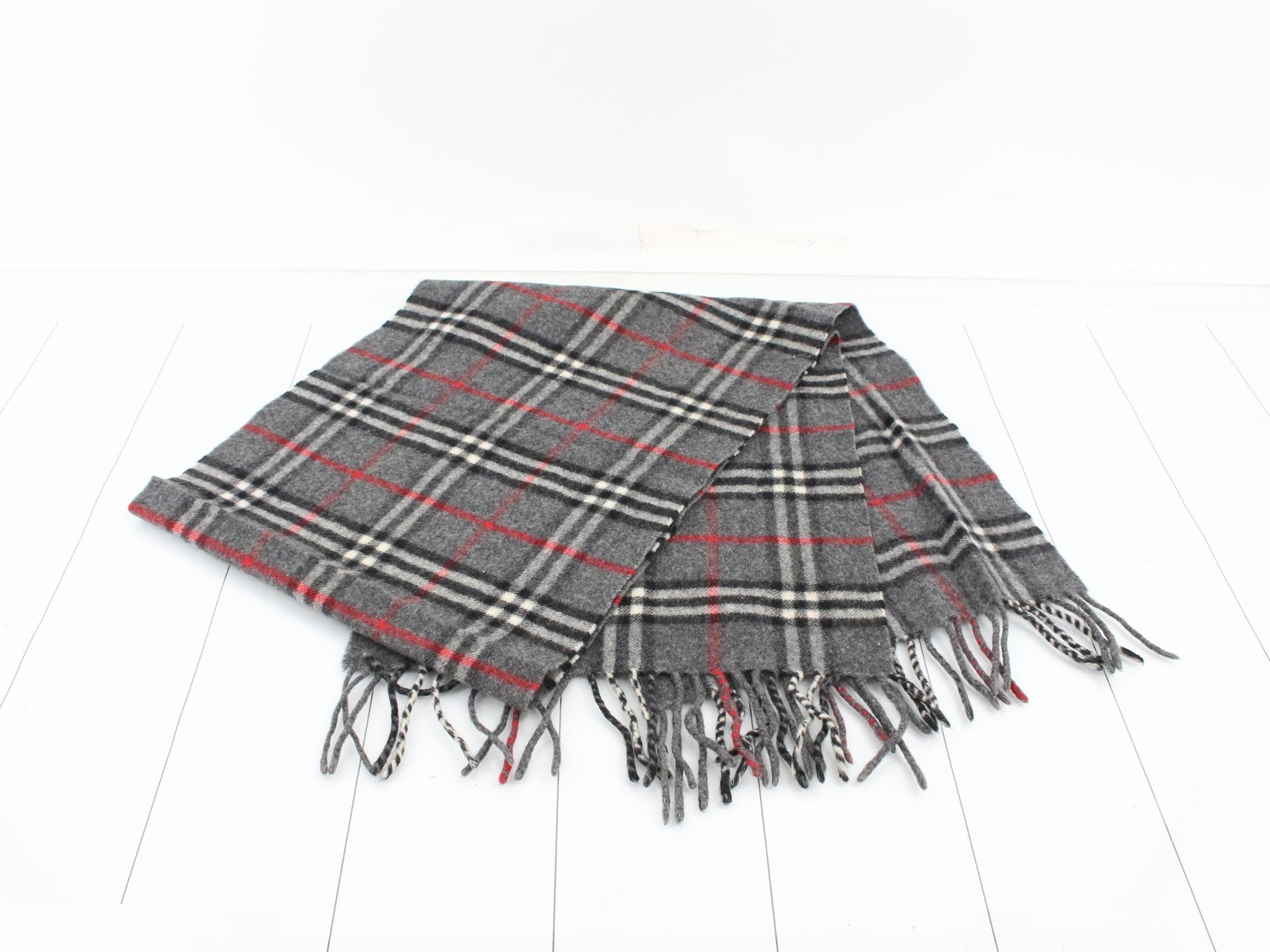 Other lines: Small items, accessories, and scarves — view 3