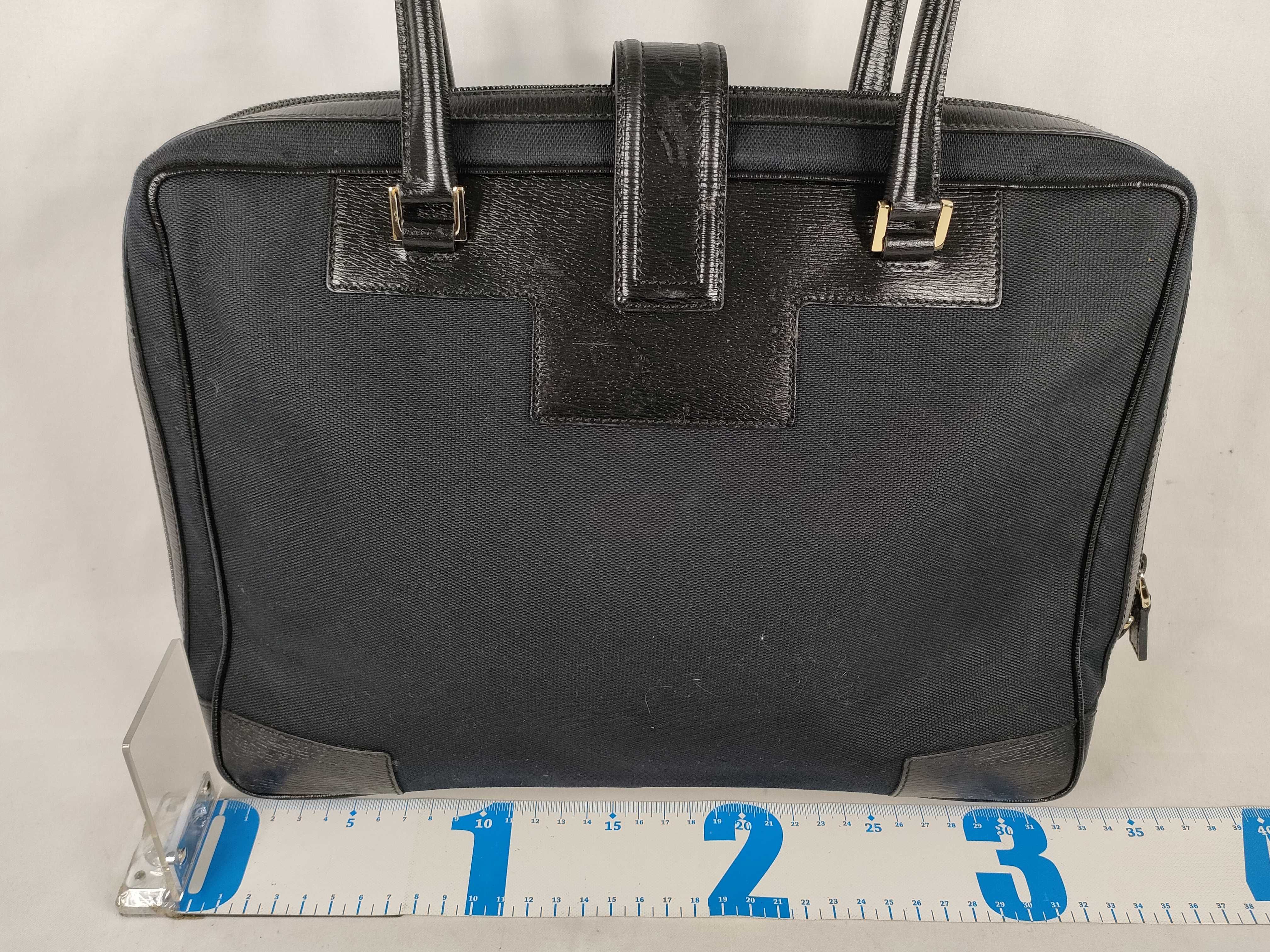 handbag — view 2