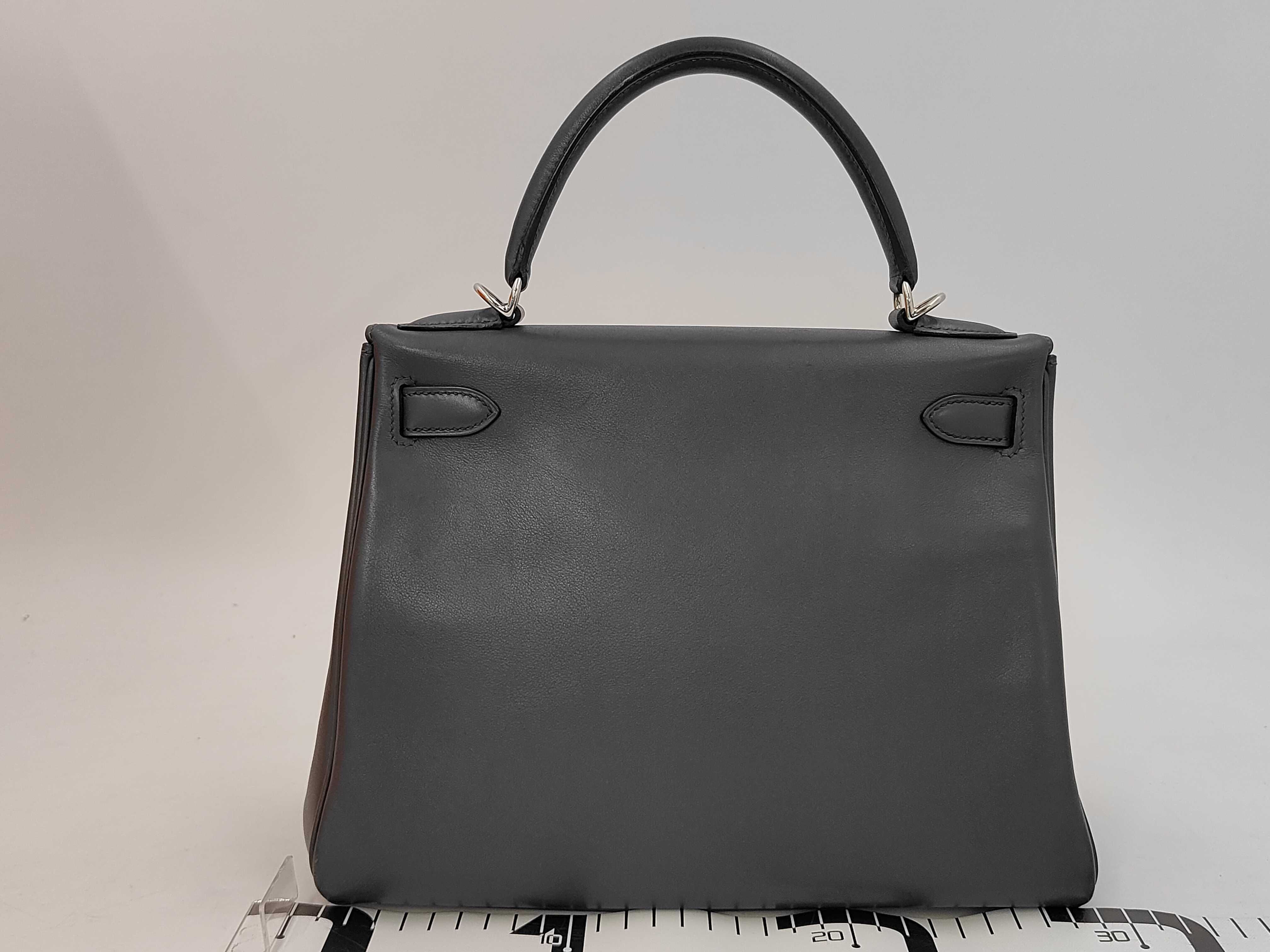 Kelly 28 K stamp tote bag — view 2
