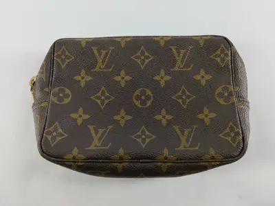 Monogram Louis Vuitton Monogram Trousses Toilette 18 M47526 Pouch
