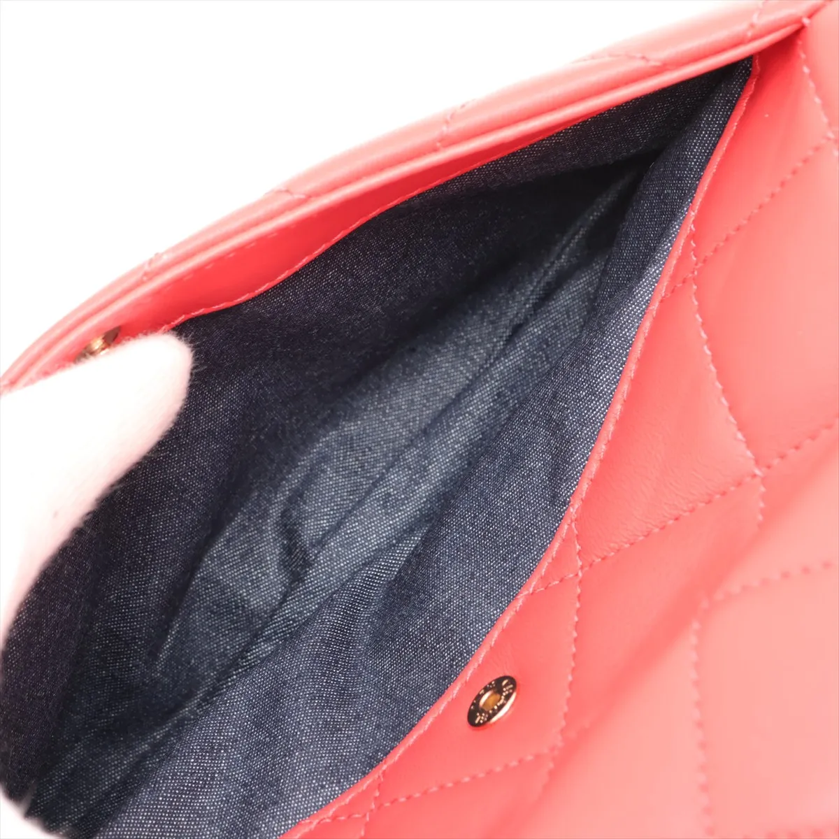 Matelassé Lambskin Chain Shoulder Bag, Red with Gold Hardware, 29233444 (Serial Number 29) — view 8