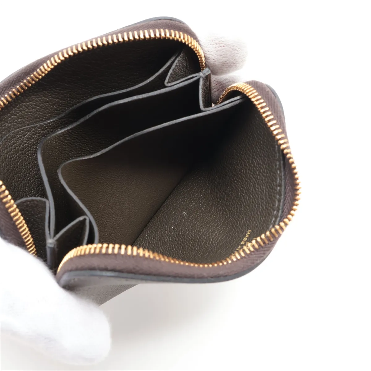 Zip Ango Veau Epsom Coin Case, Gray with Gold Hardware, Z: 2021 — view 6