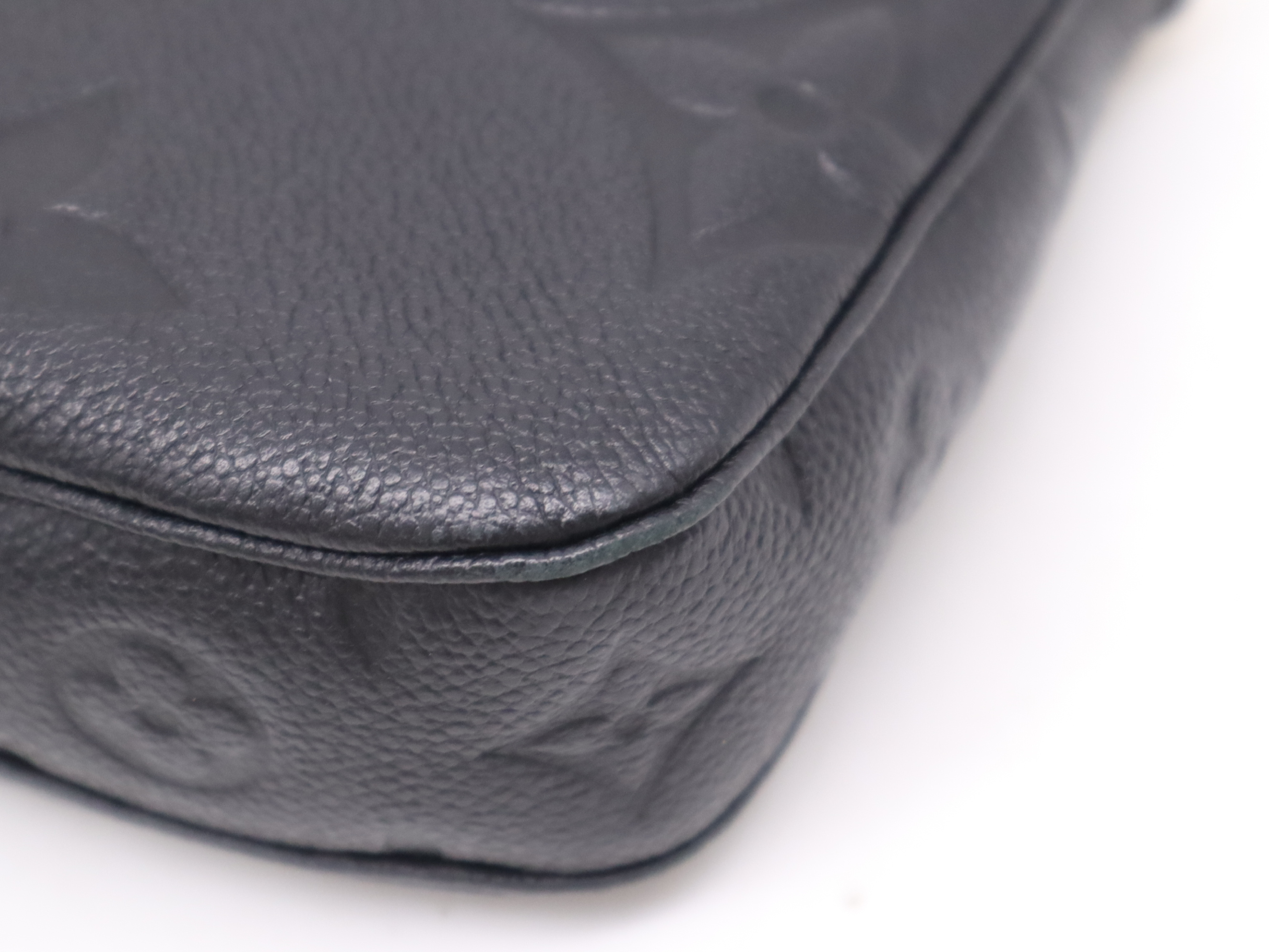 M80399 Monogram Empreint Multi Pochette Accessories Noir Shoulder Bag with Shoulder Strap and Storage Bag — view 8