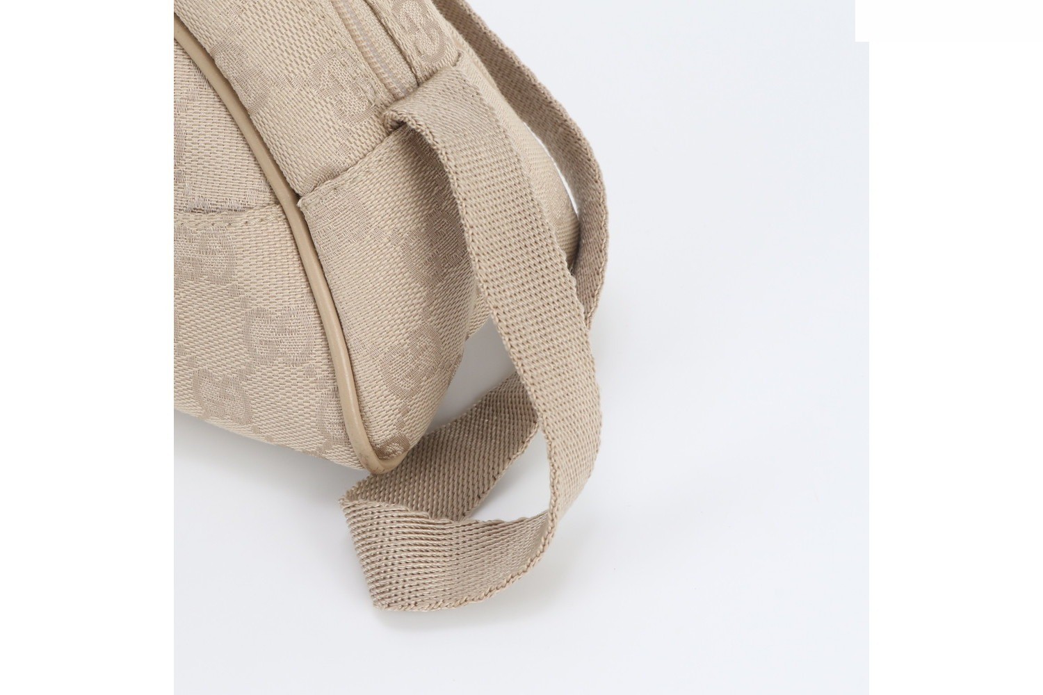 GG Canvas 90781 Leather Shoulder Bag (One-Shoulder) — view 2