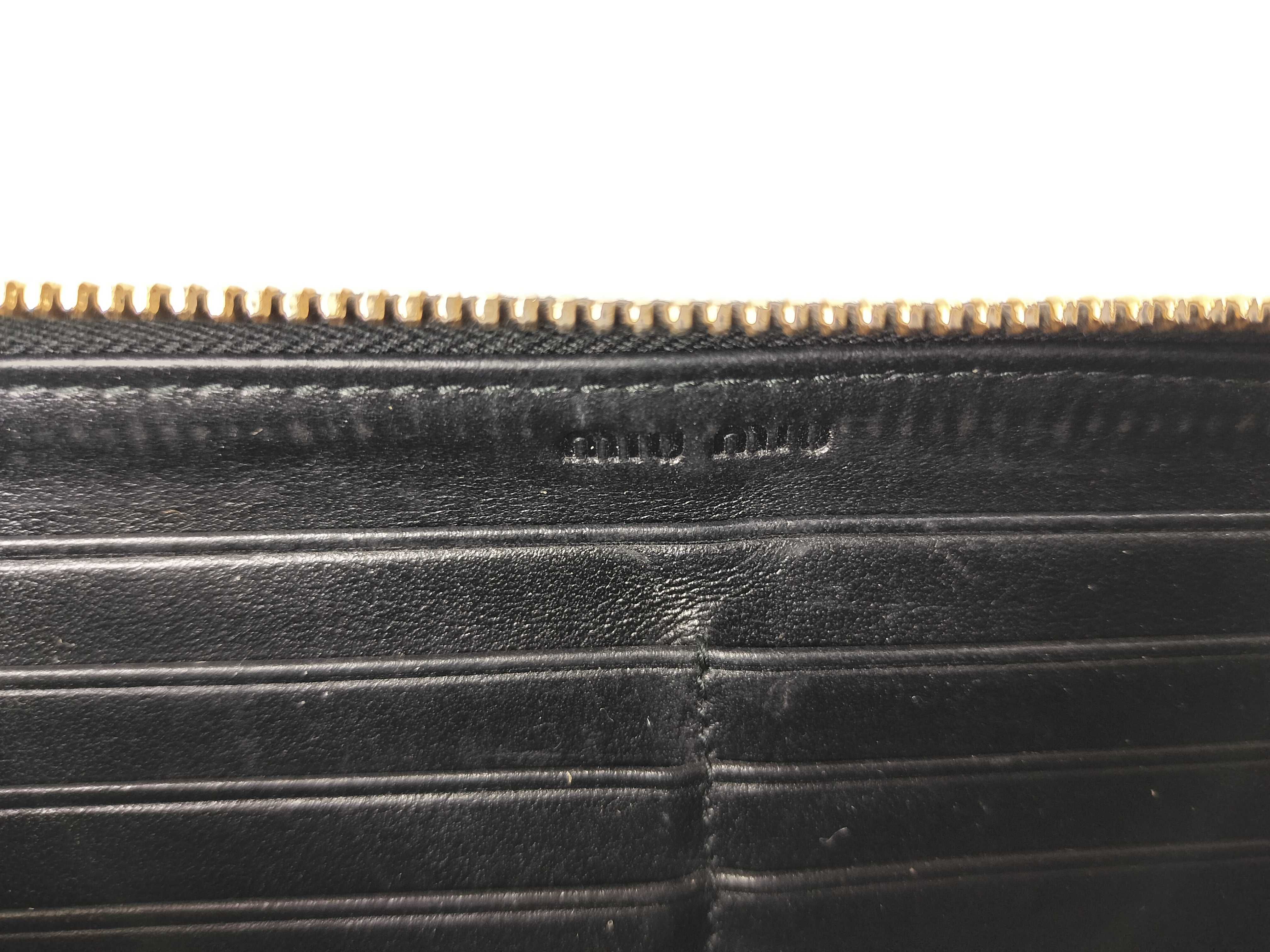 wallet — view 9