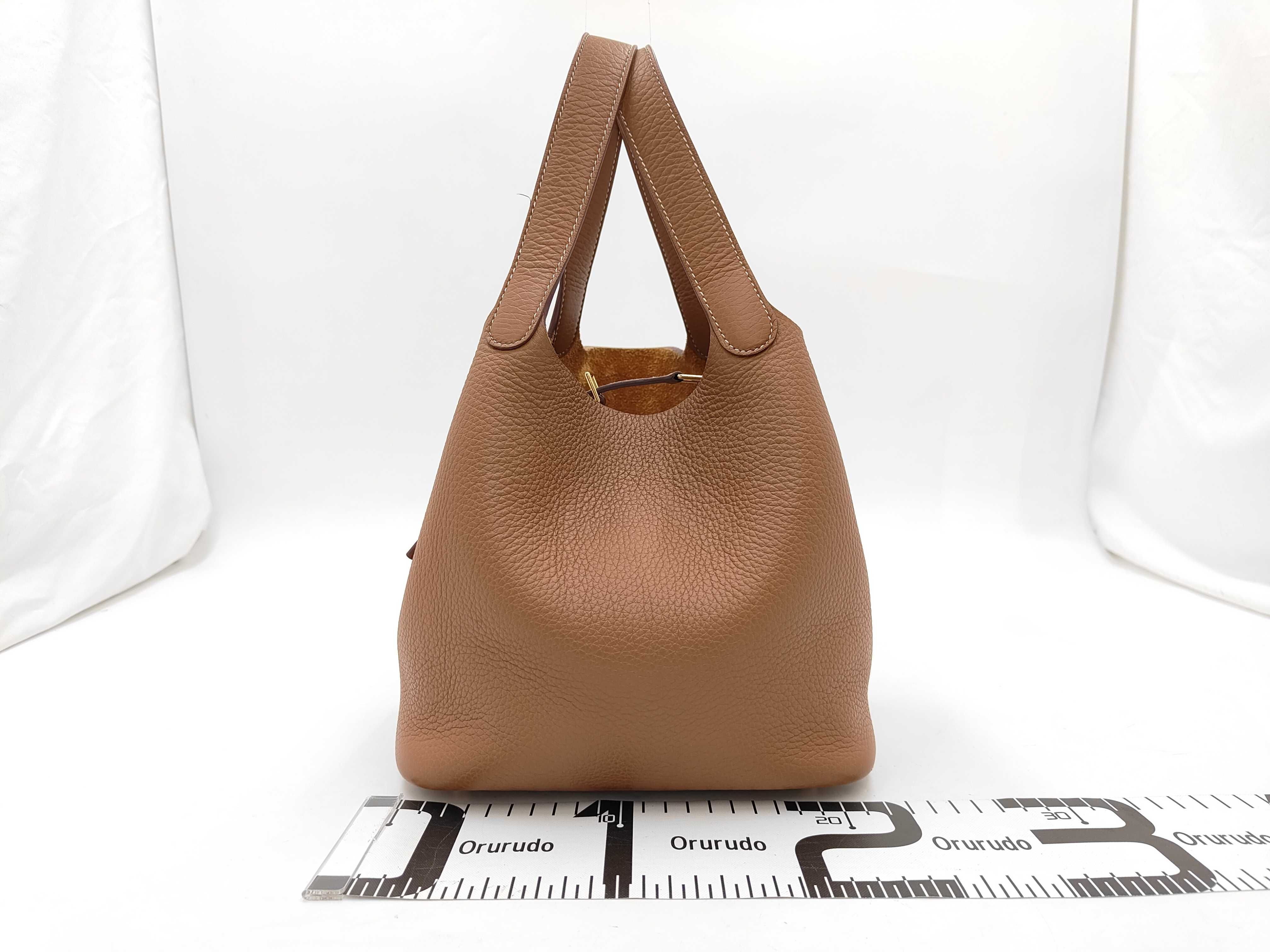 Picotin Taurillon Leather Gold Hardware G Stamp Handbag — view 2