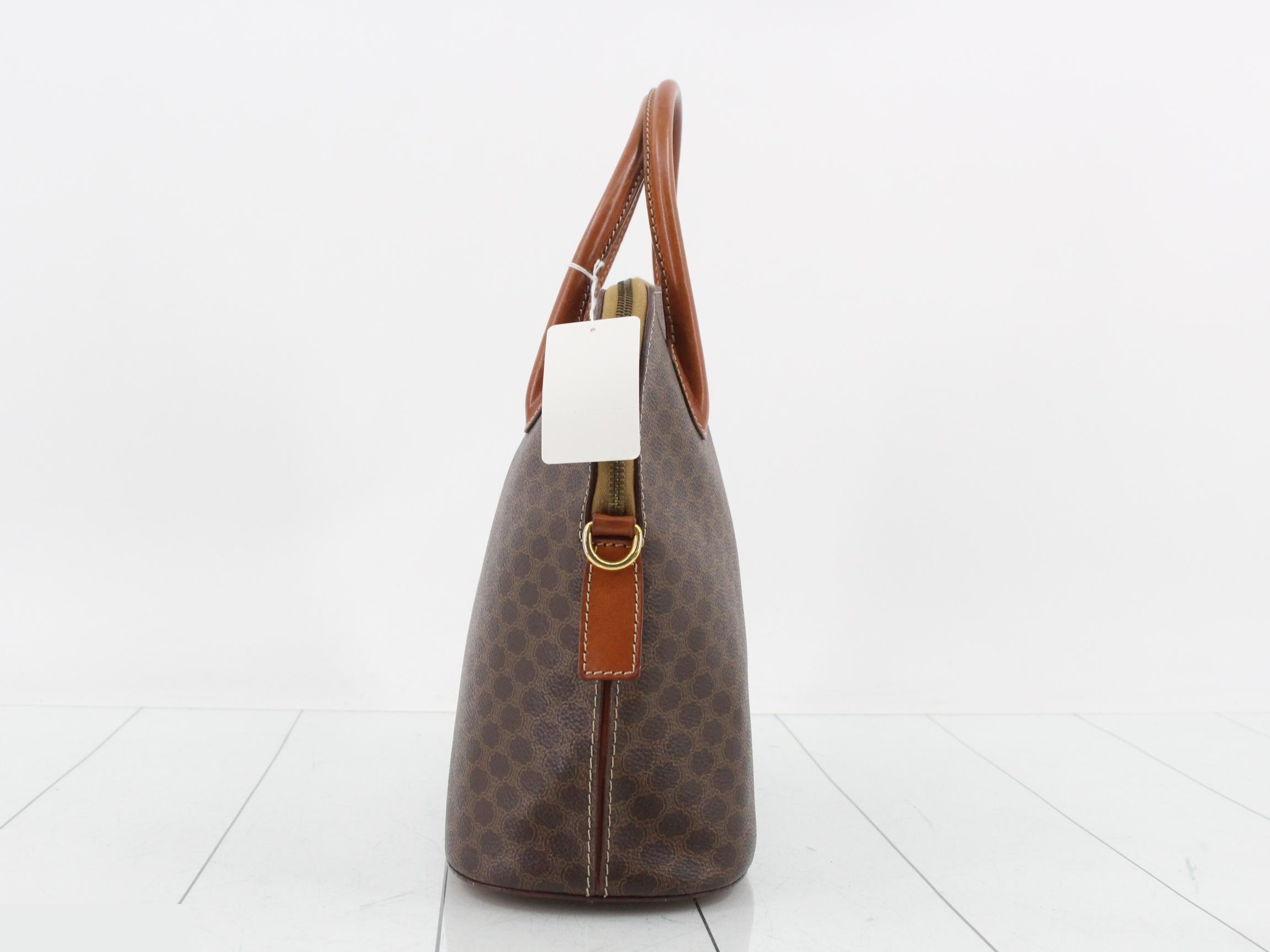 handbag — view 3