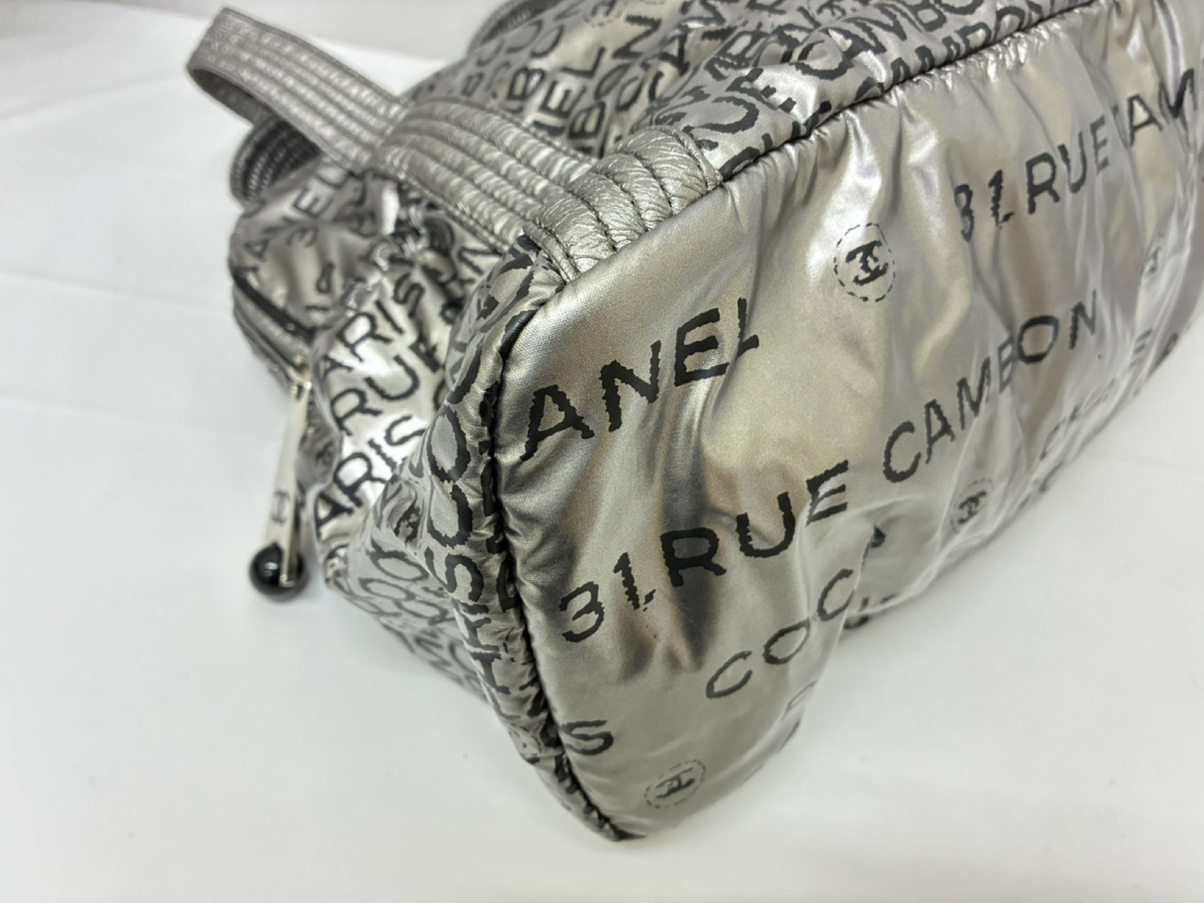 Unlimited Tote Bag Silver Tote Bag — view 3