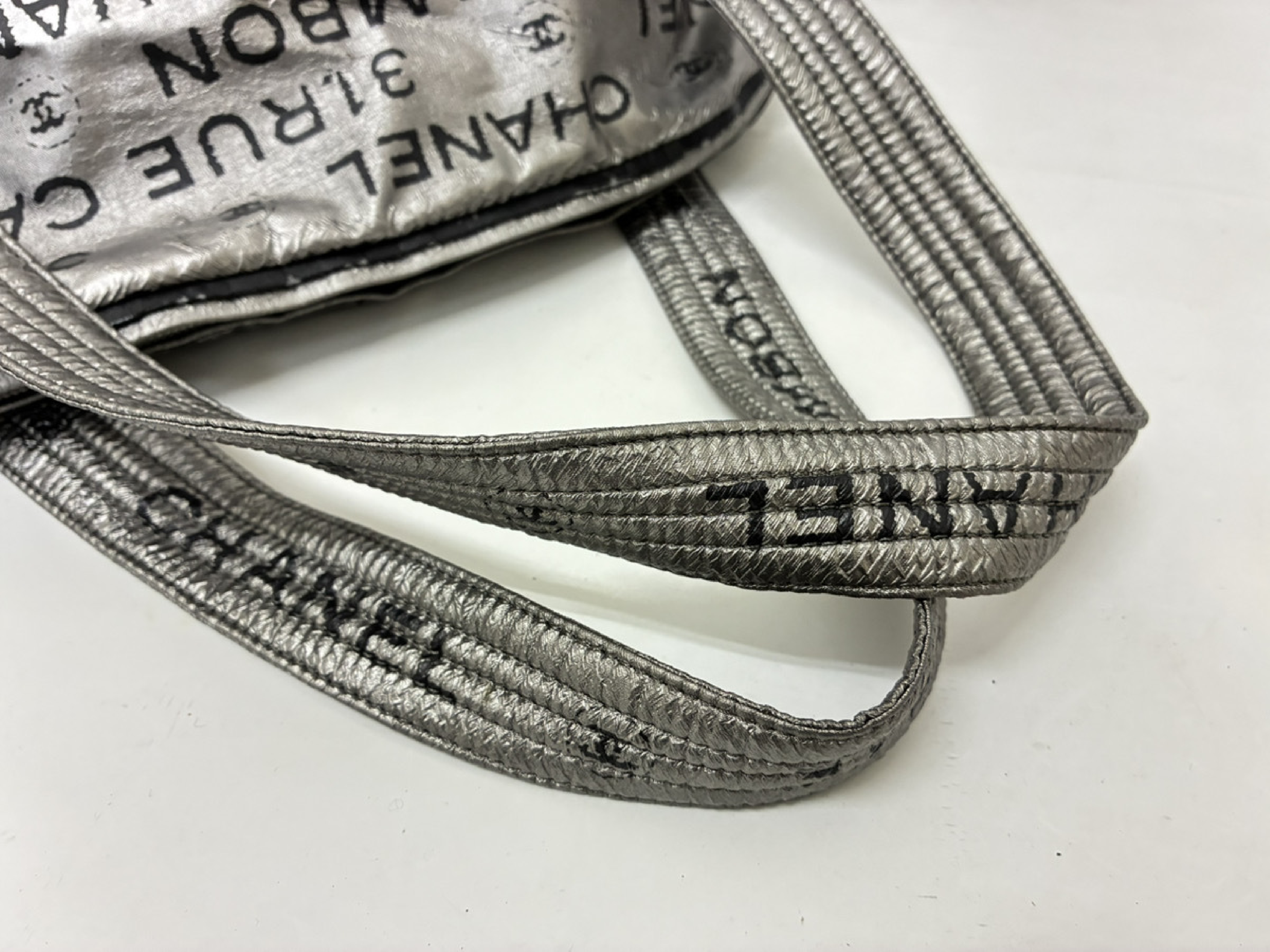 Unlimited Tote Bag Silver Tote Bag — view 7