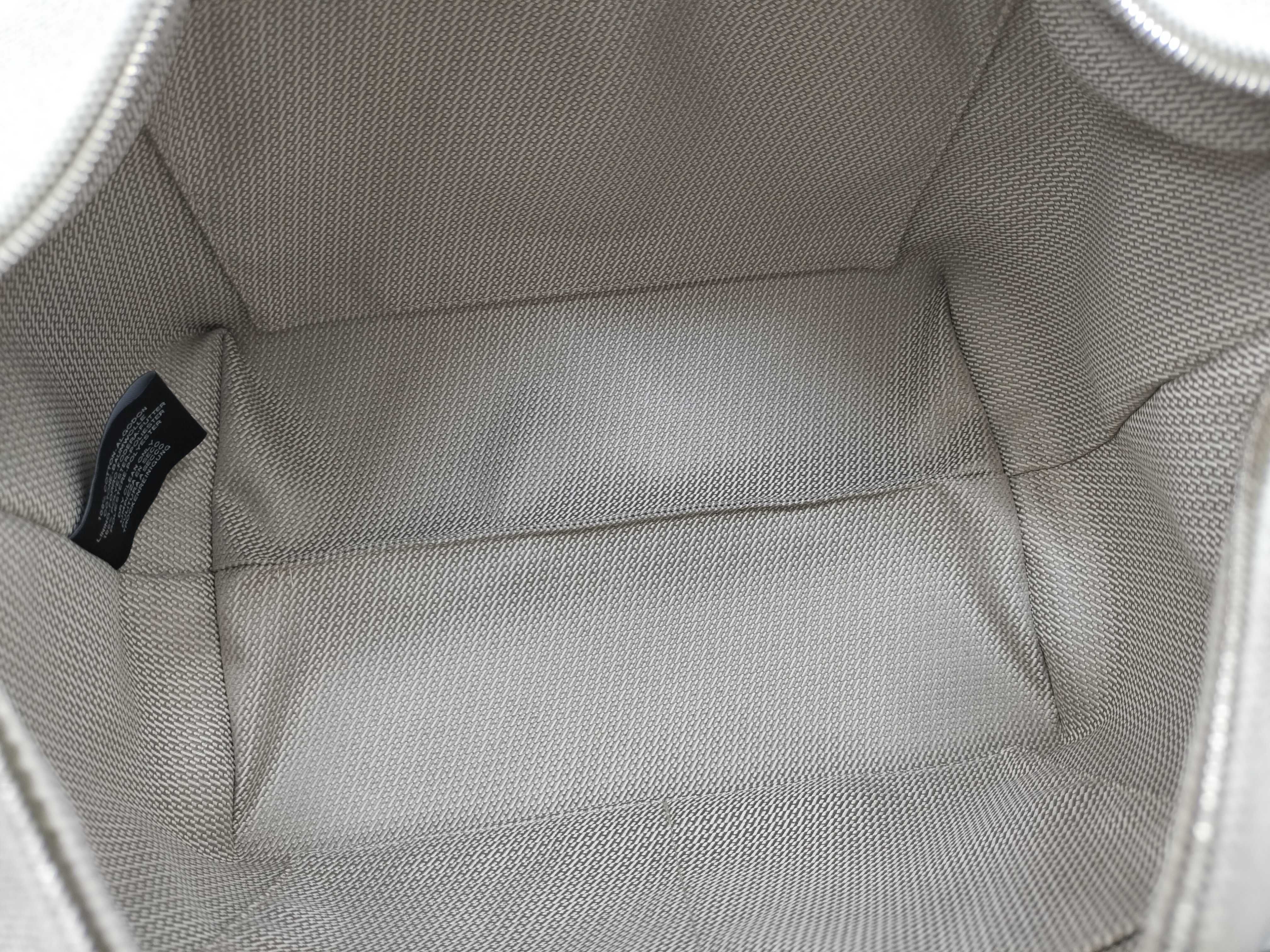 Brides à Black GM Beige Handbag — view 14